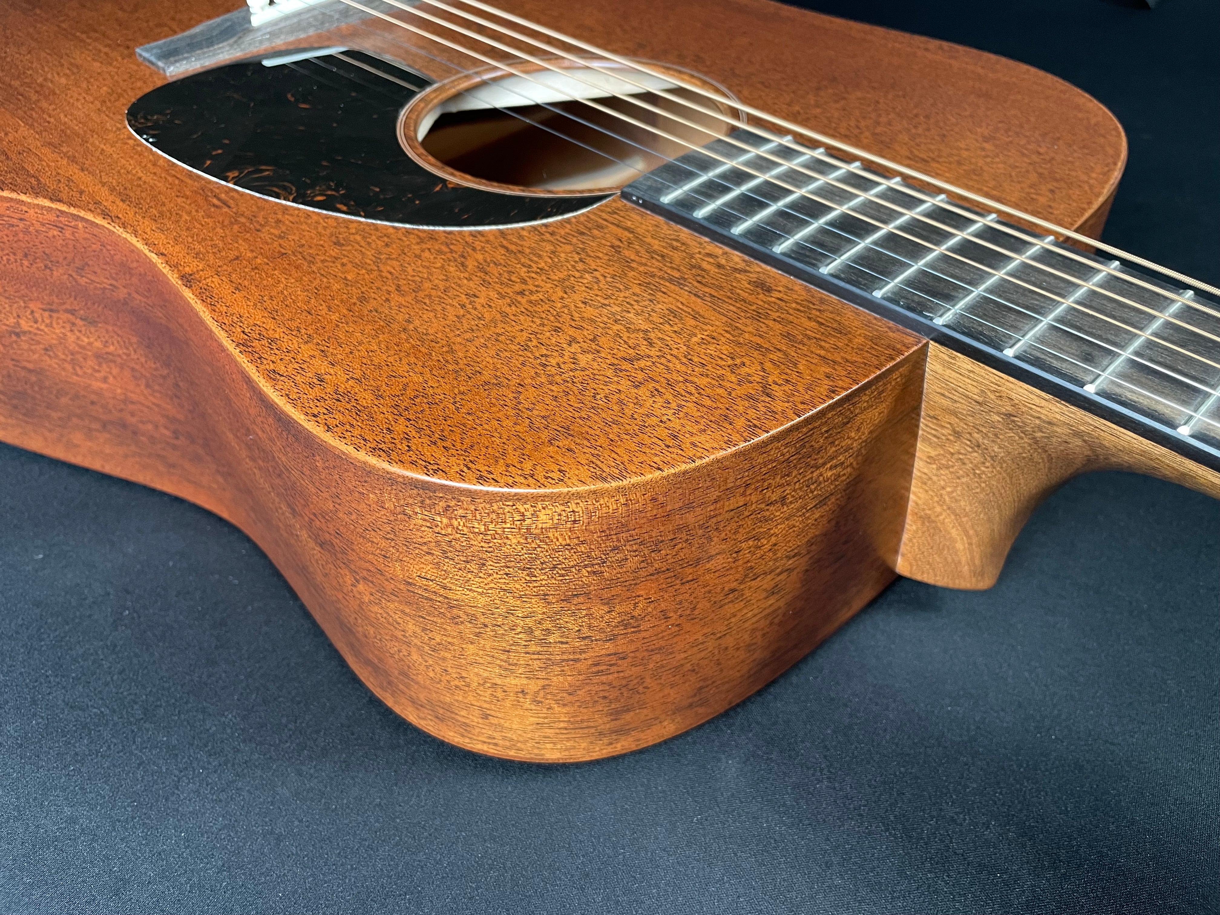 Martin D-17 w/Hardshell Case - Mahogany (2025) - Metronome Music Inc.