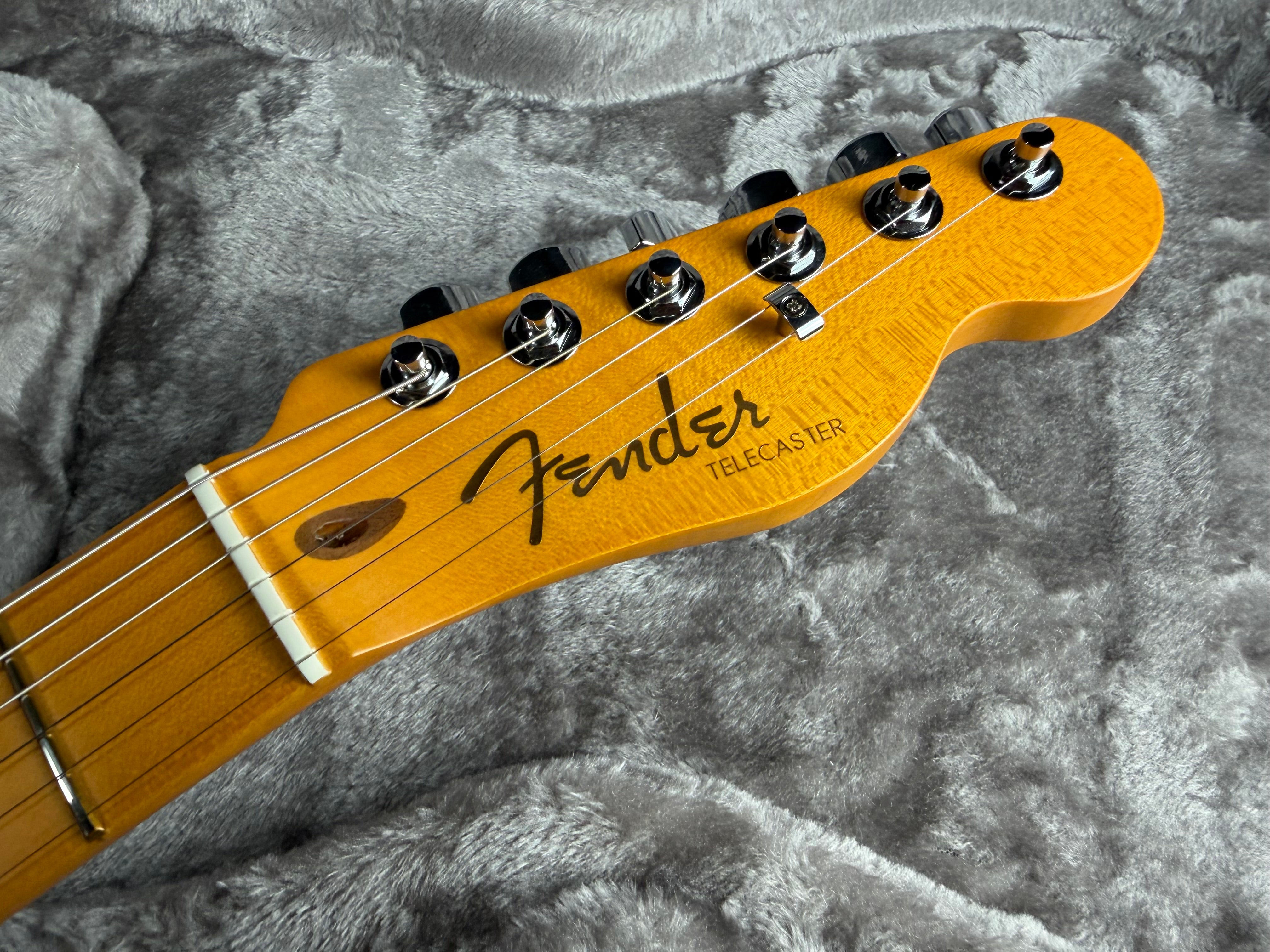 Fender American Ultra II Telecaster, Maple - Sinister Red (2026)