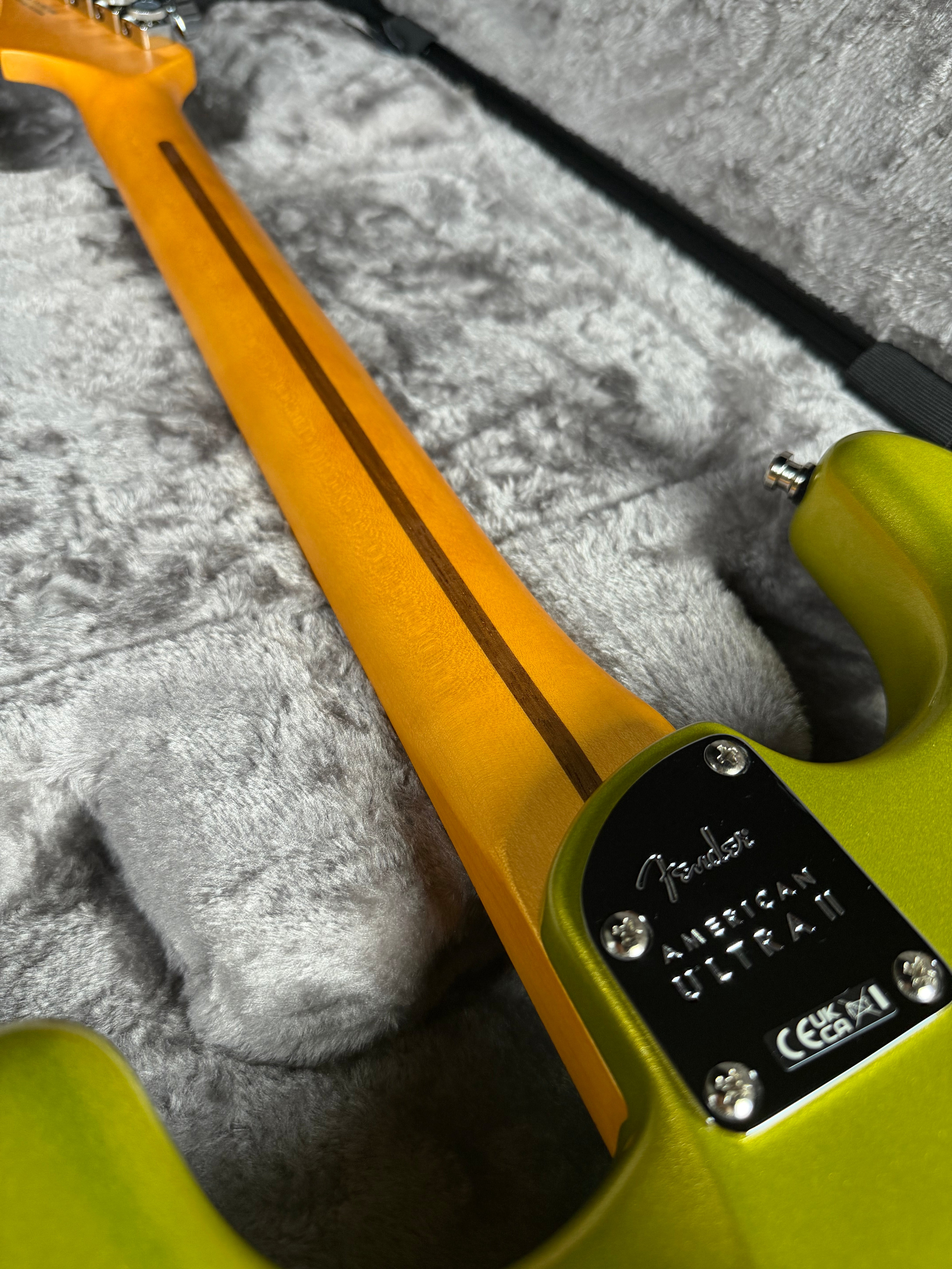 Fender American Ultra II Stratocaster HSS, Maple- Solar Flare (2025)