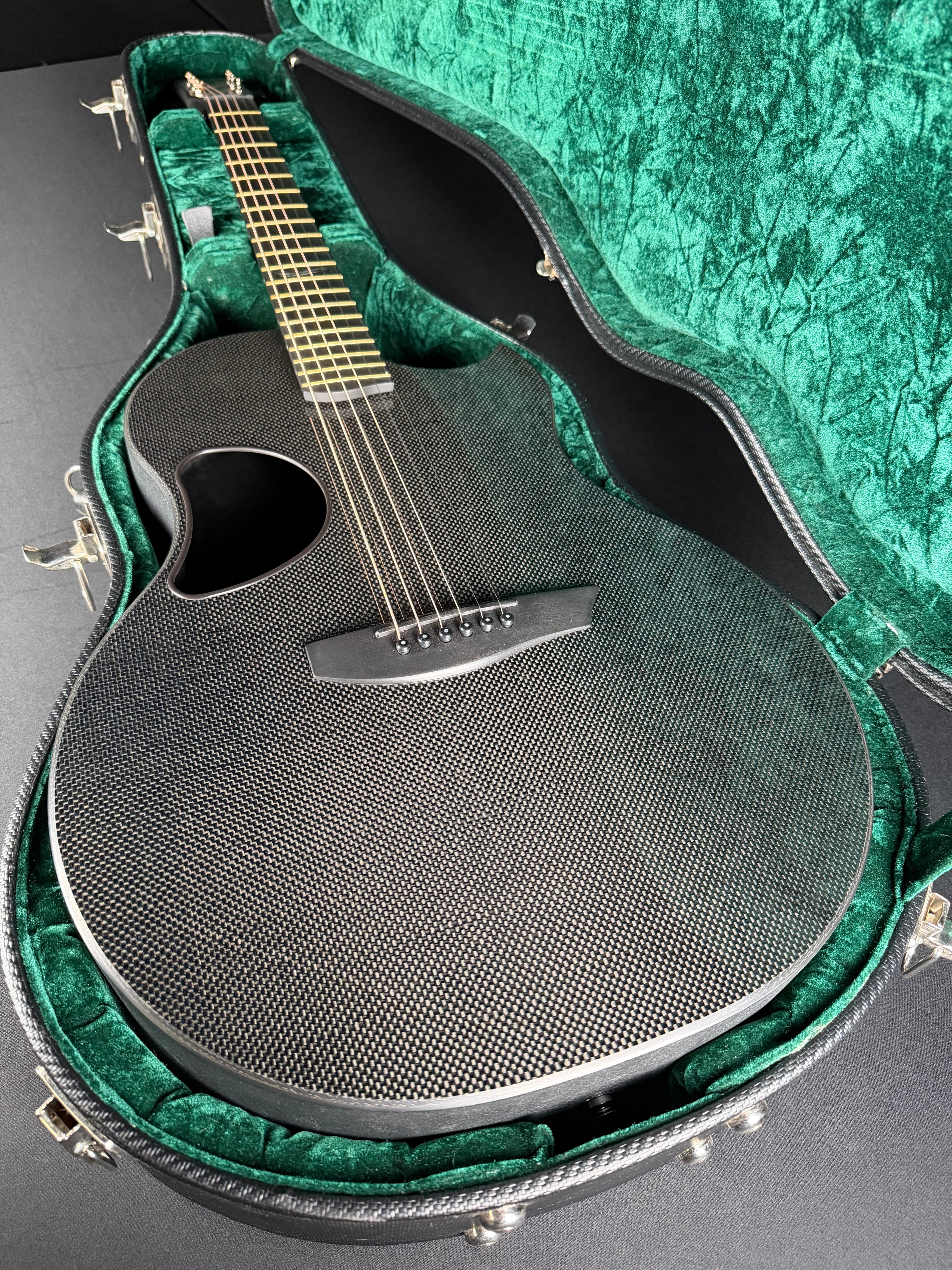 McPherson Carbon Series Sable w/OHSC - Metronome Music Inc.