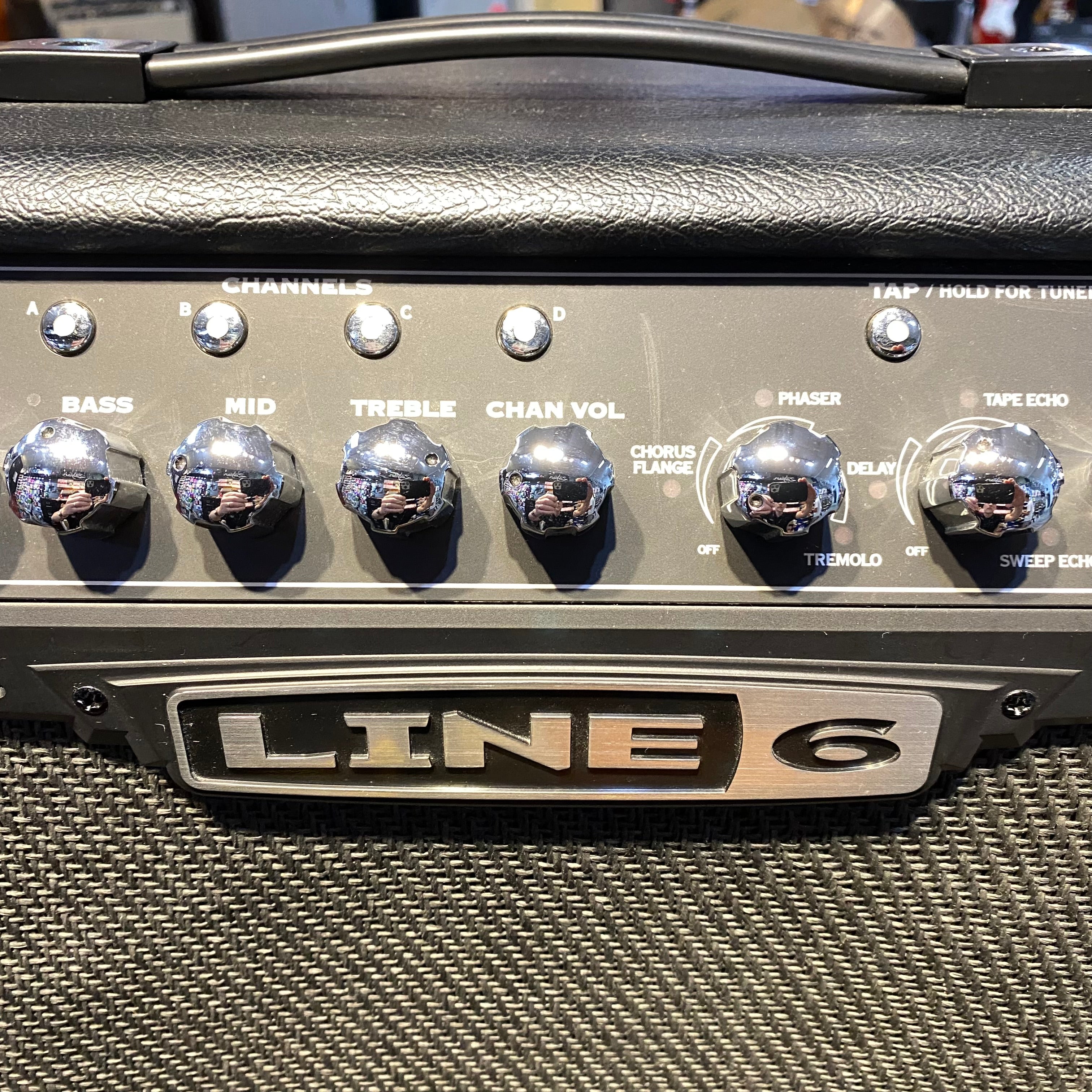 Line 6 Spider IV 30 Amplifier (Used) - Metronome Music Inc.