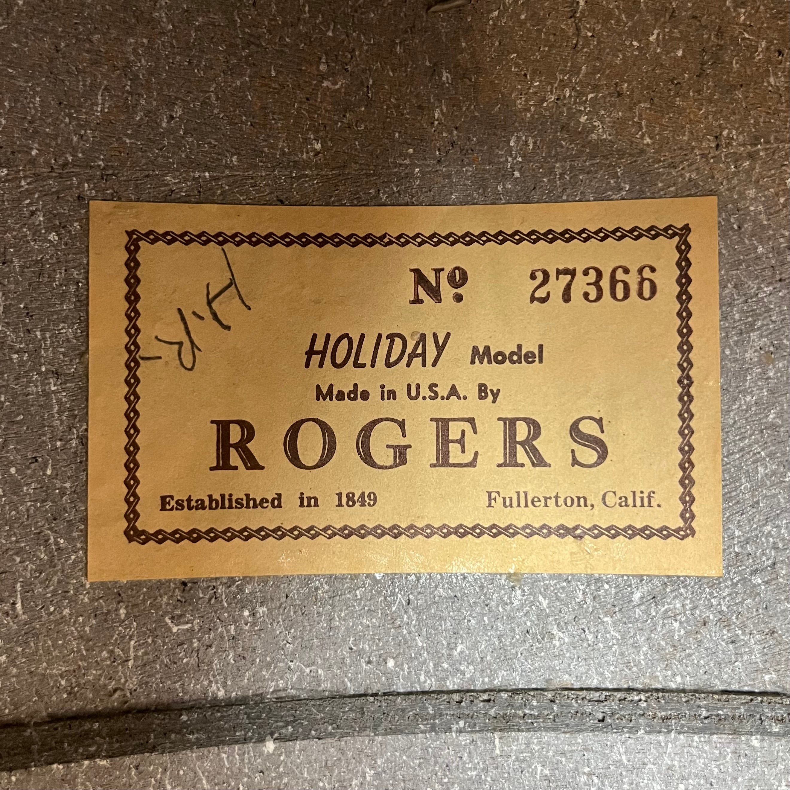 Rogers Holiday Swingtime Drum Kit, Fullerton - Red Onyx (Late 60s) - Metronome Music Inc.