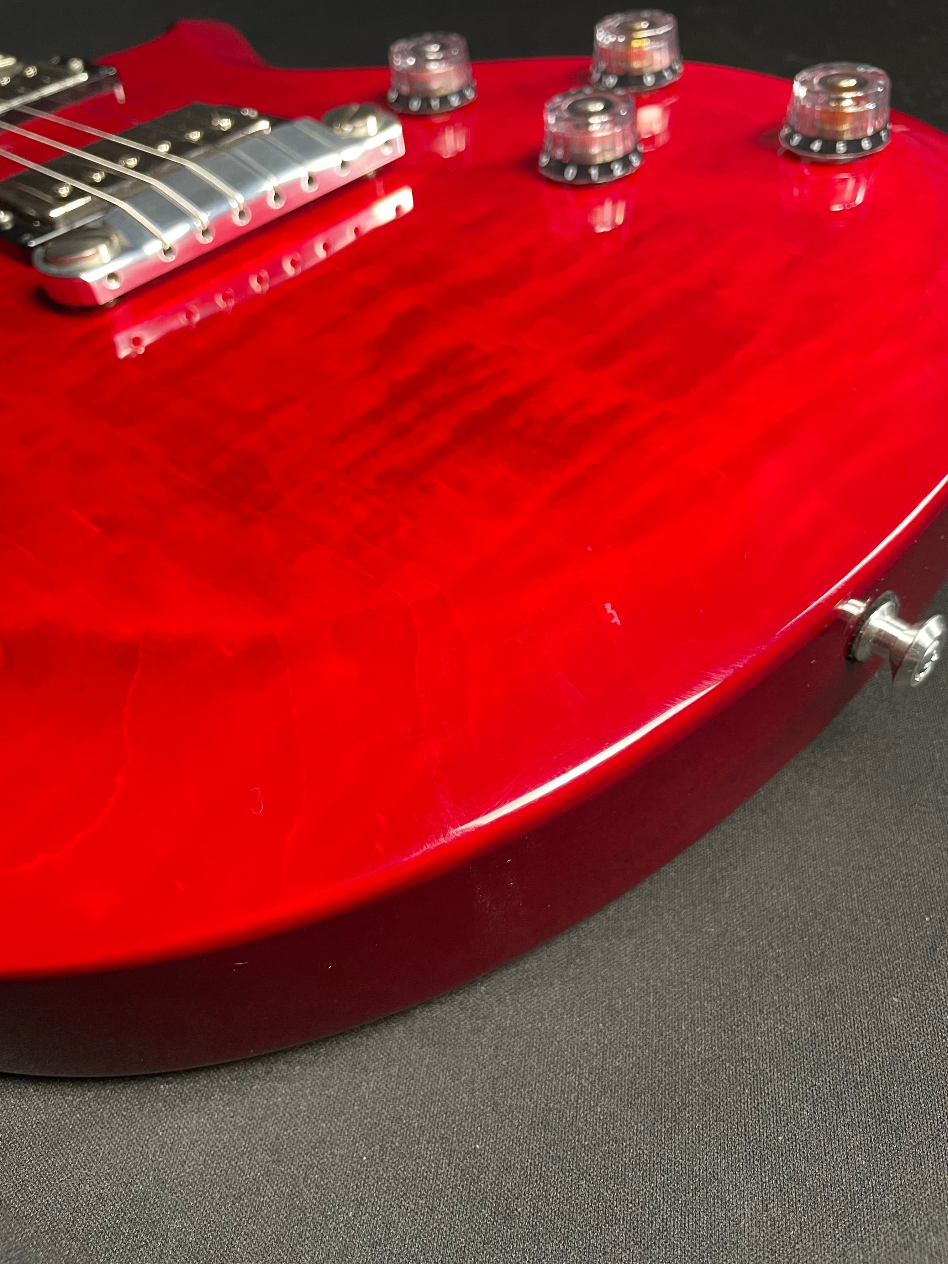 Paul Reed Smith PRS S2 Singlecut w/Gig Bag - Scarlet Red (2015) - Metronome Music Inc.