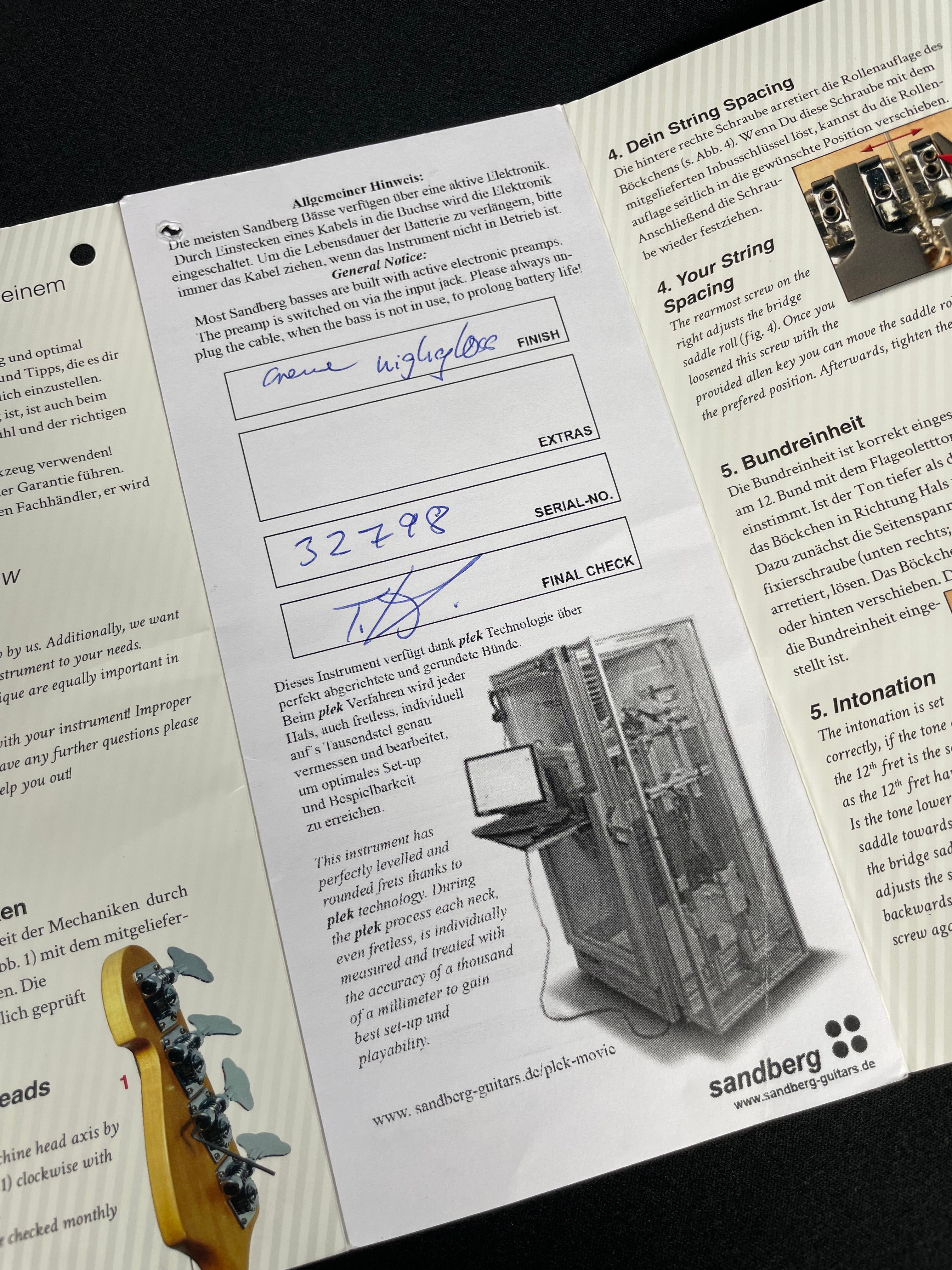 Sandberg California TM4 w/Gig Bag - Creme  (2018) - Metronome Music Inc.