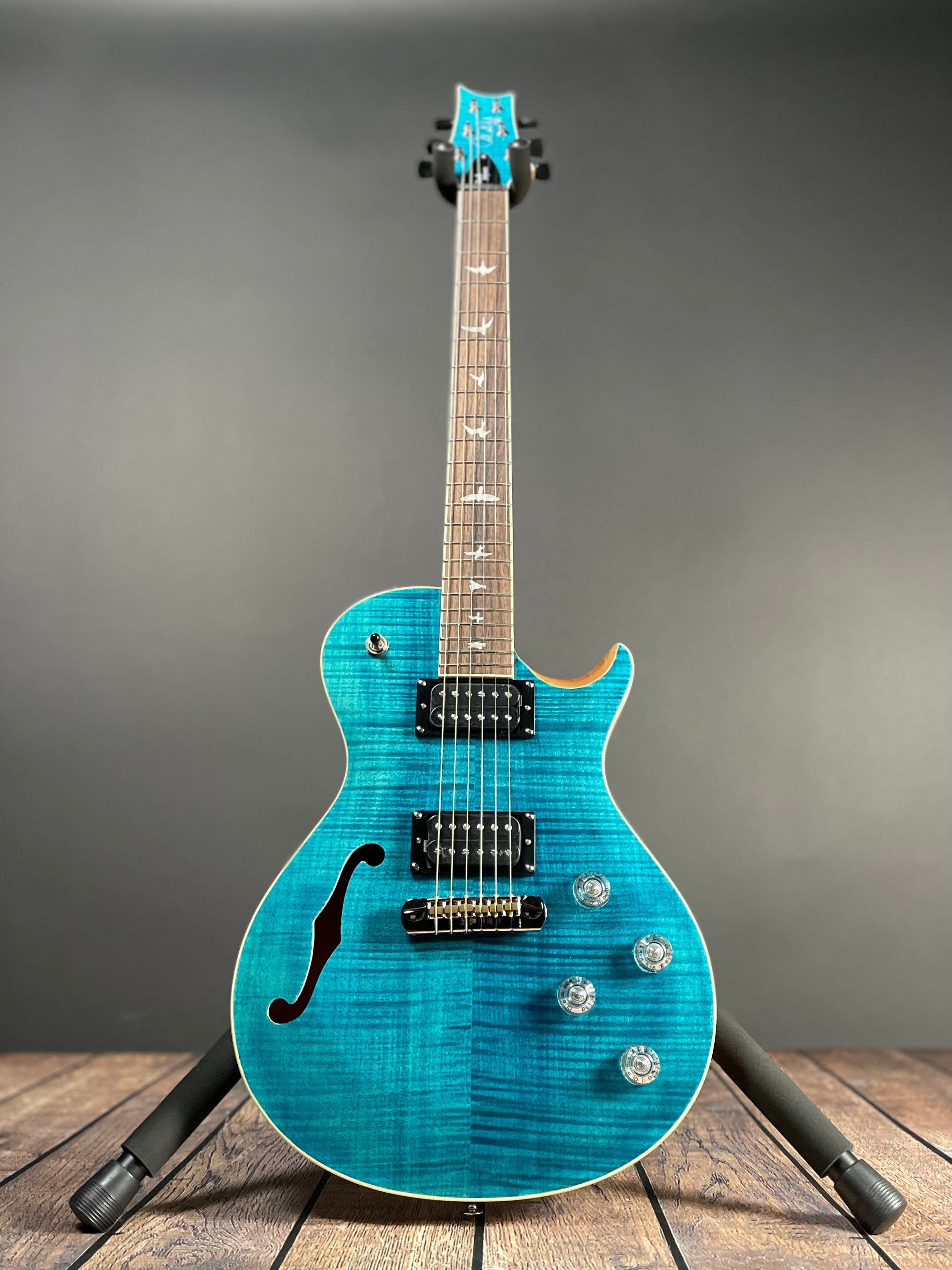 PRS SE Zach Myers w/ Gig Bag - Myers Blue  (2025) - Metronome Music Inc.