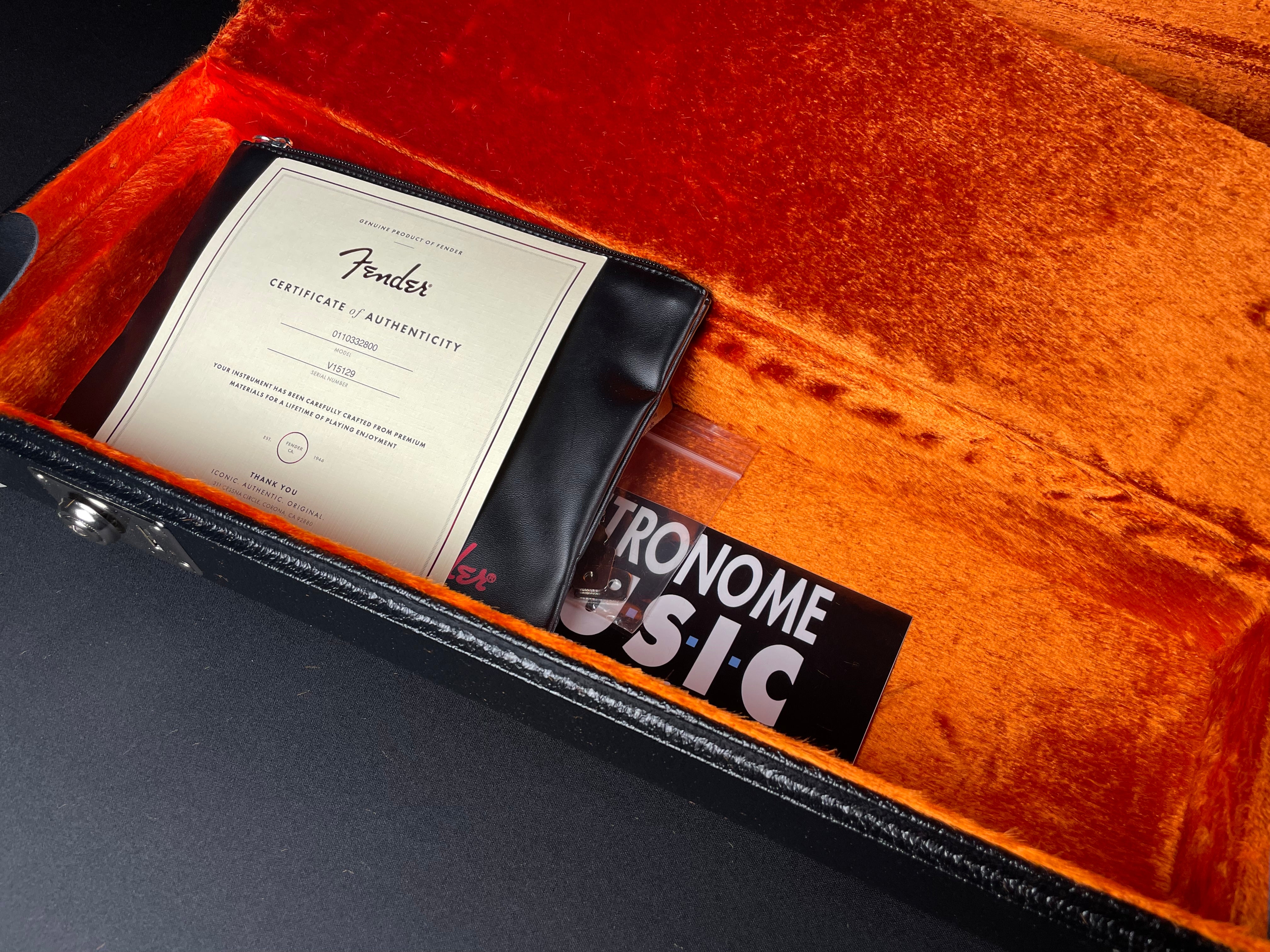 Fender American Vintage II 1965 Stratocaster Rosewood - Sonic Blue - Metronome Music Inc.