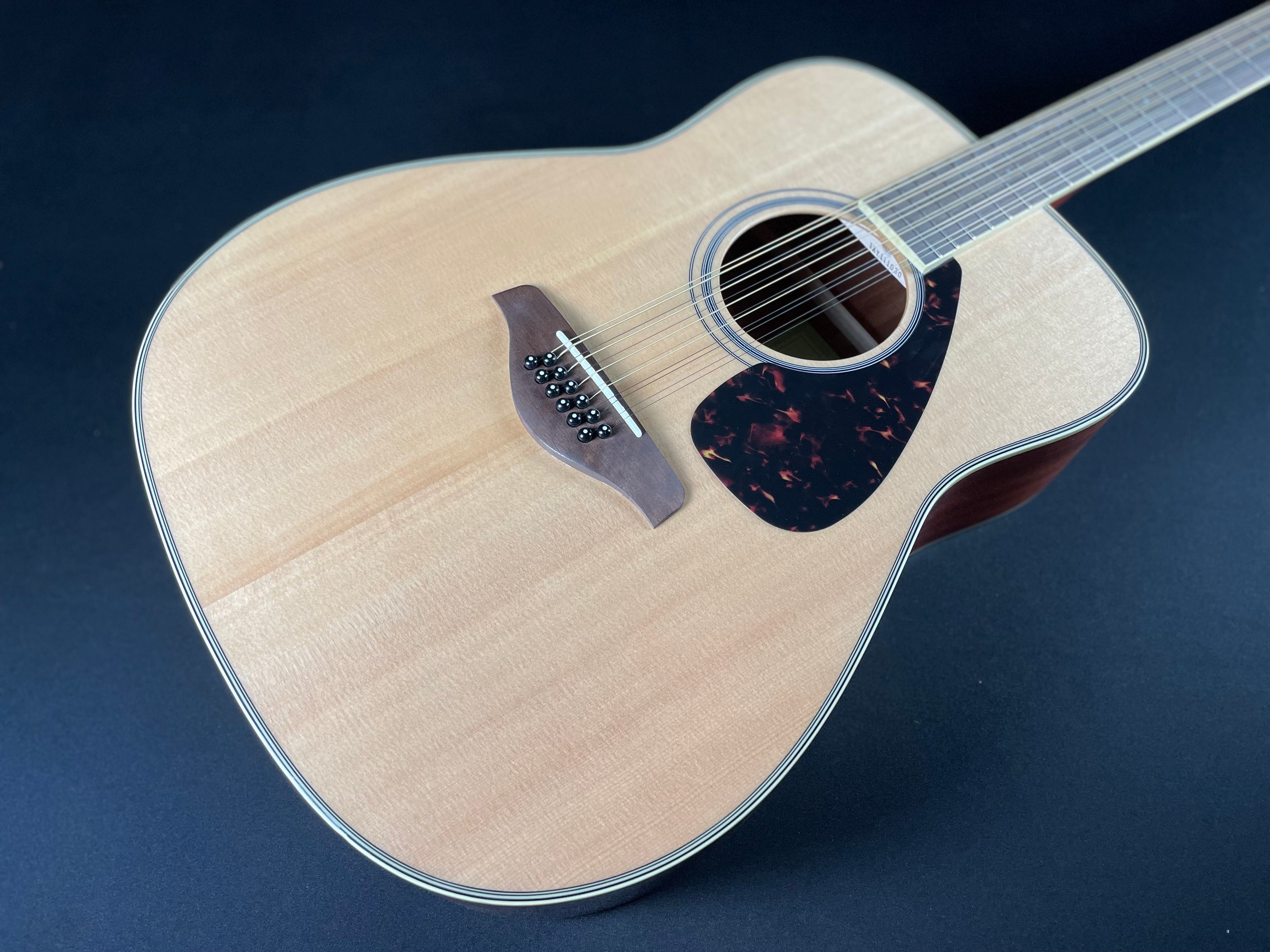 Yamaha FG820 12-String Acoustic Guitar - Natural - Metronome Music Inc.