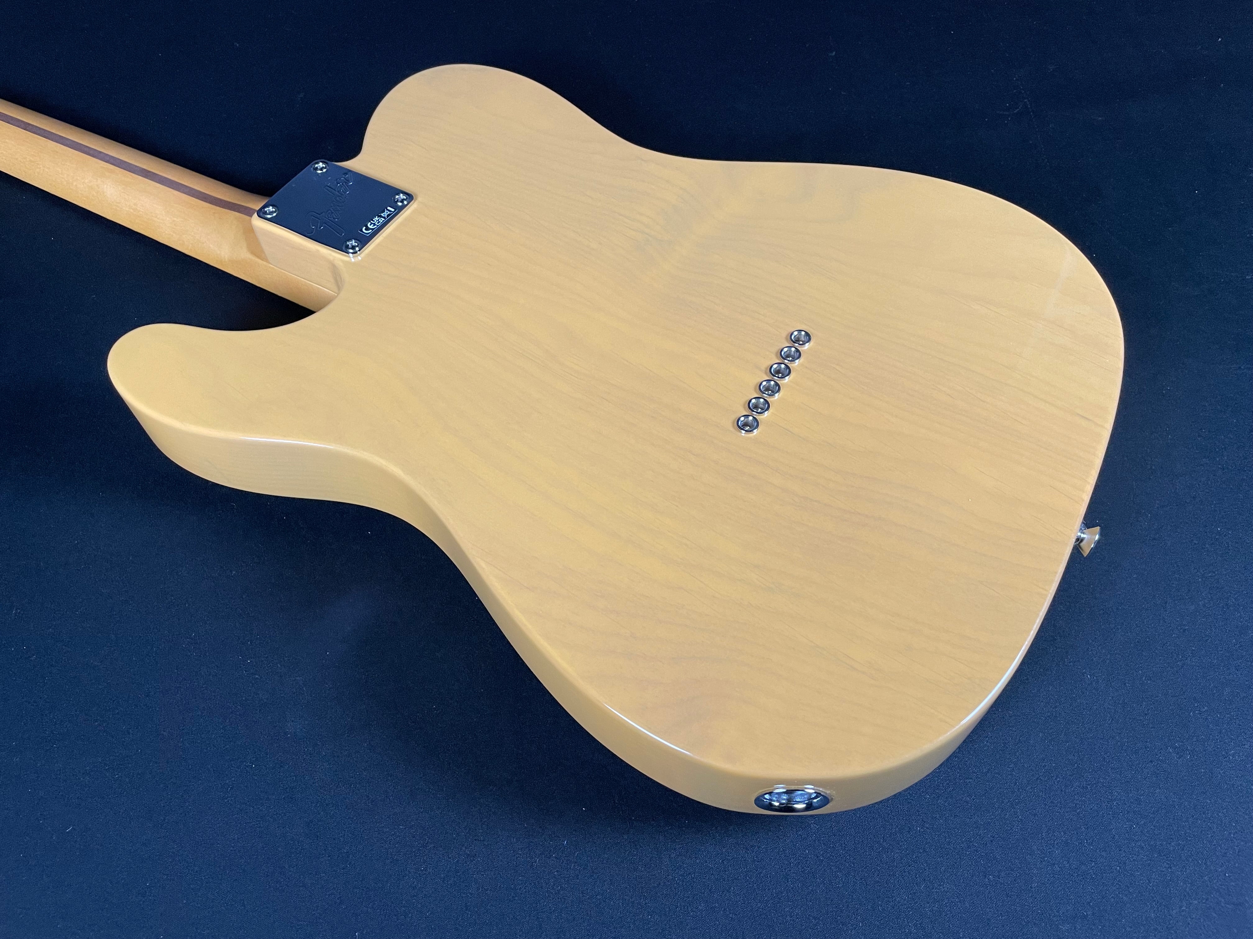 Fender American Professional Classic Telecaster - Butterscotch Blonde - Metronome Music Inc.
