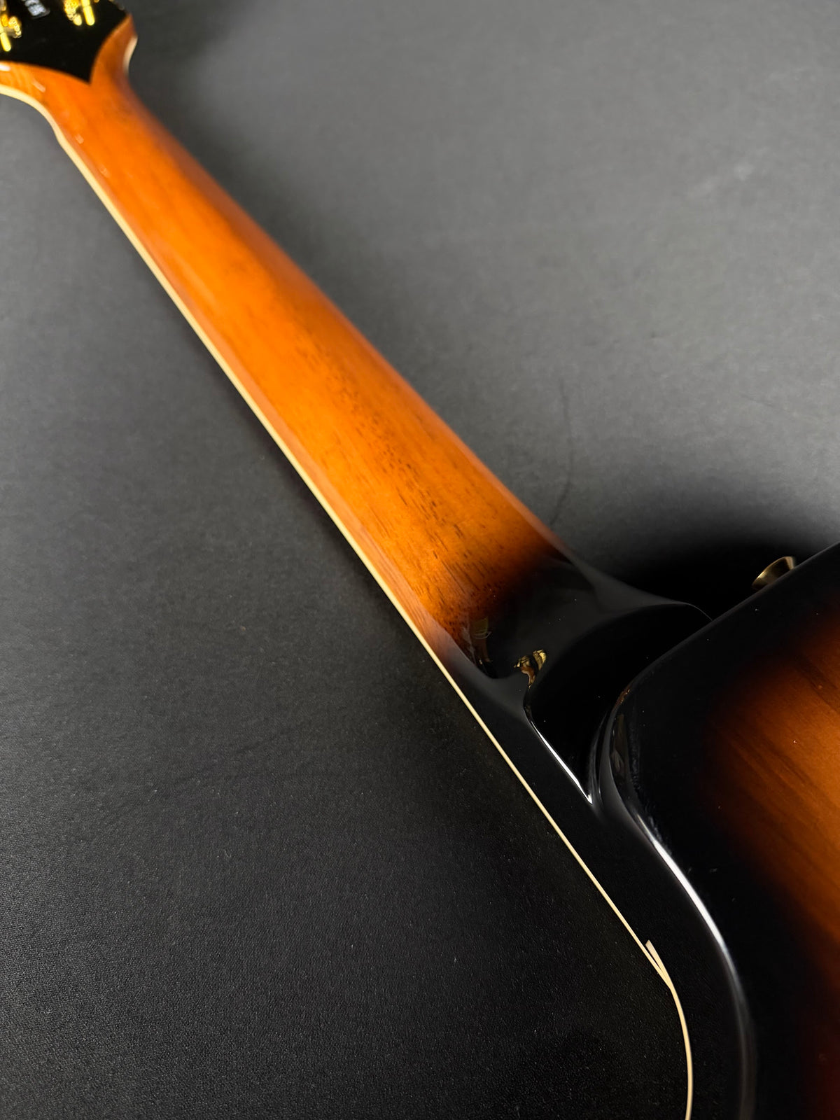 Gretsch Limited Edition Electromatic Black Limba Jet Sunburst CYG26040454