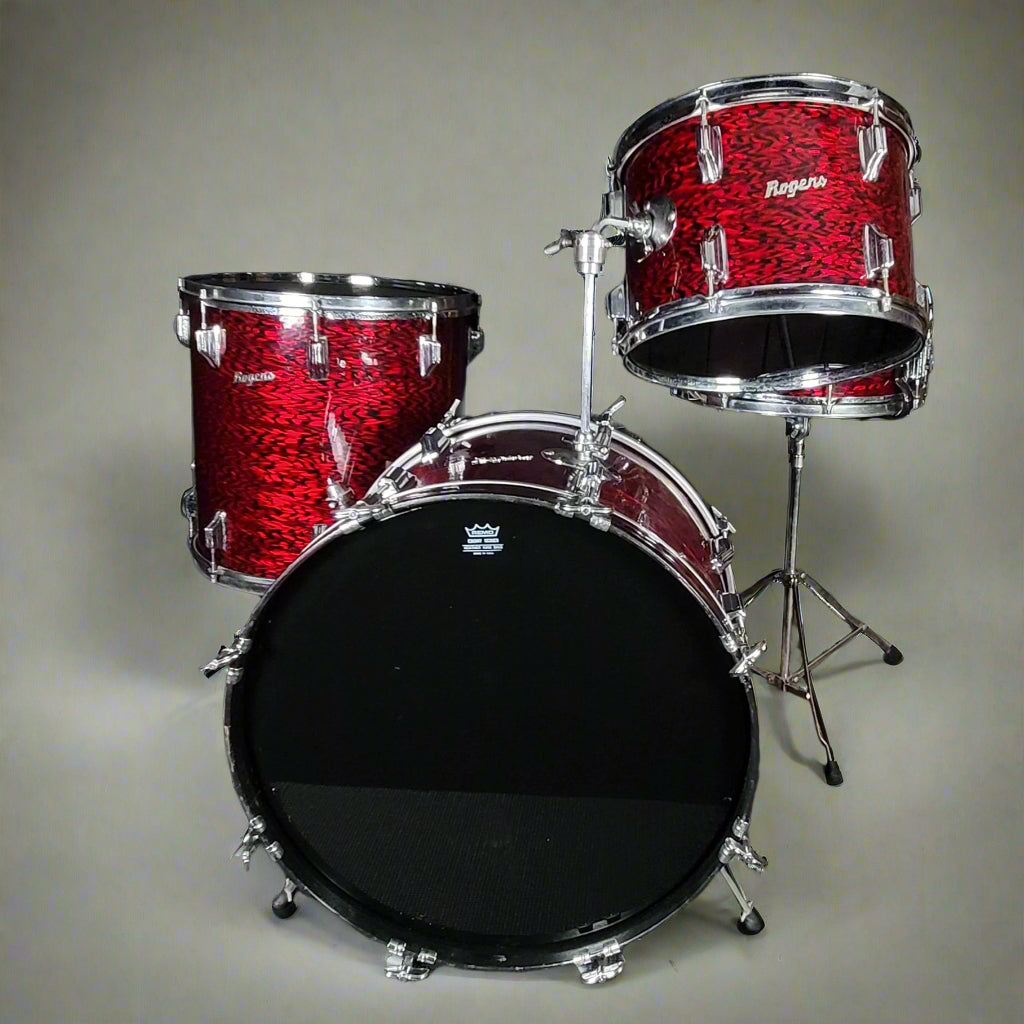 Rogers Holiday Swingtime Drum Kit, Fullerton - Red Onyx (Late 60s) - Metronome Music Inc.