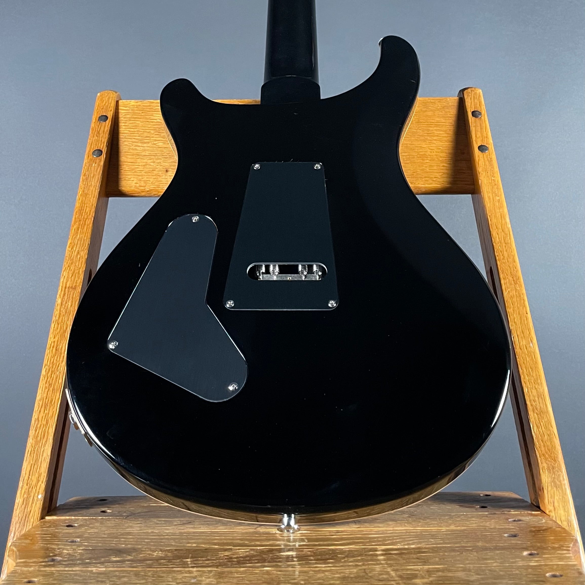 PRS Core Custom 24 Floyd, 10-Top - Charcoal Burst - Metronome Music Inc.