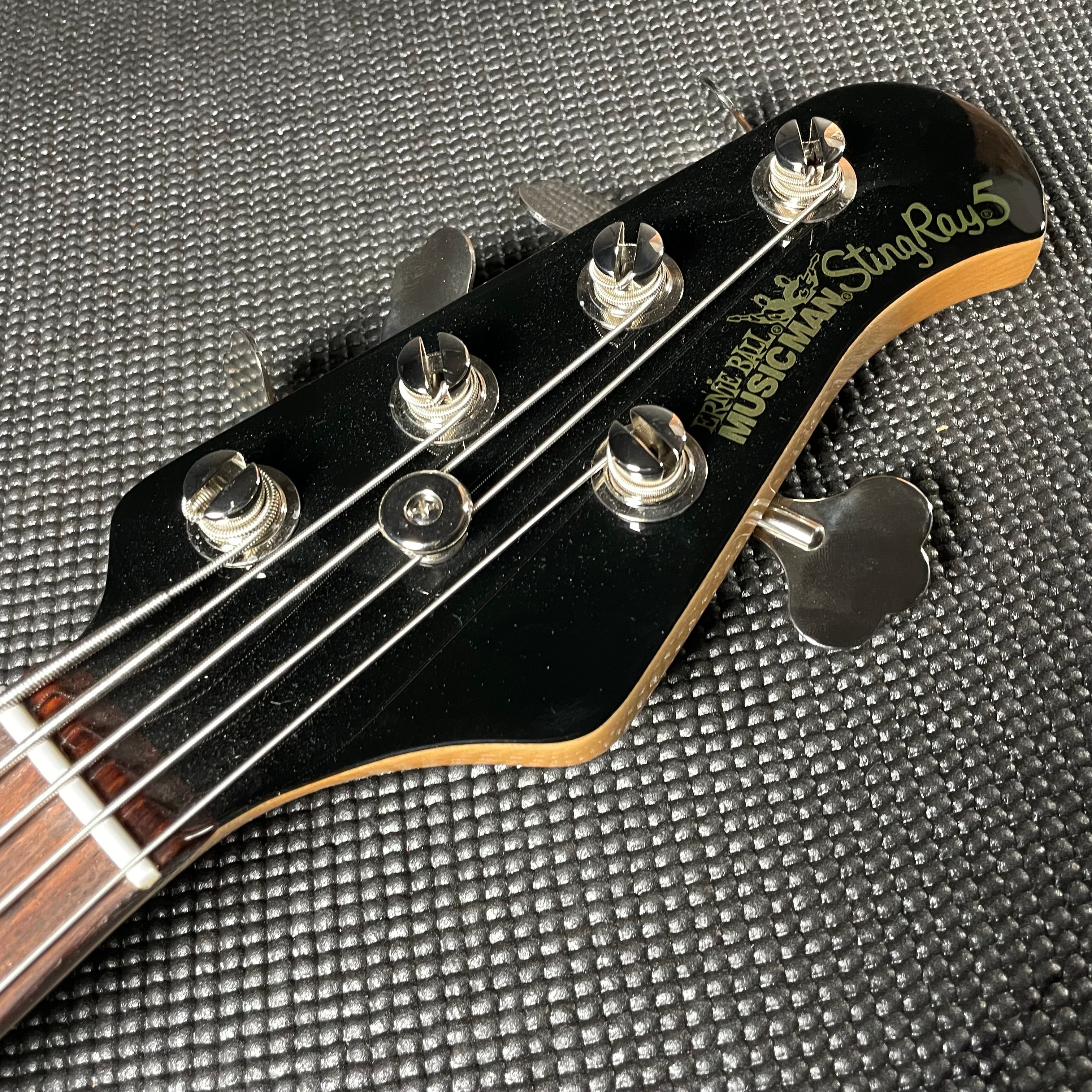Ernie Ball Music Man StingRay 5 H Limited Edition - Envy Green (2004) - Metronome Music Inc.