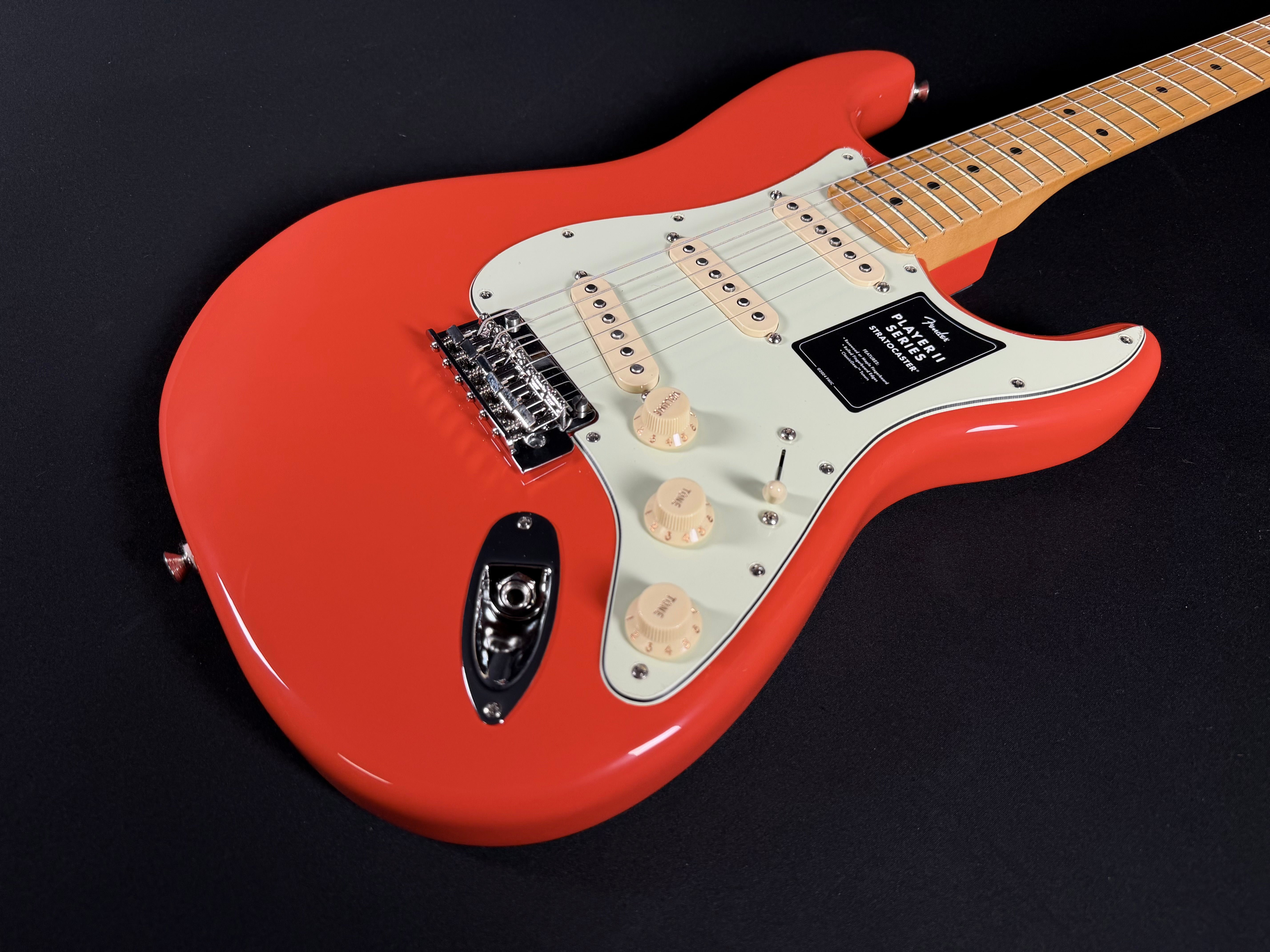 Fender Player II Stratocaster, Maple - Rallye Orange
