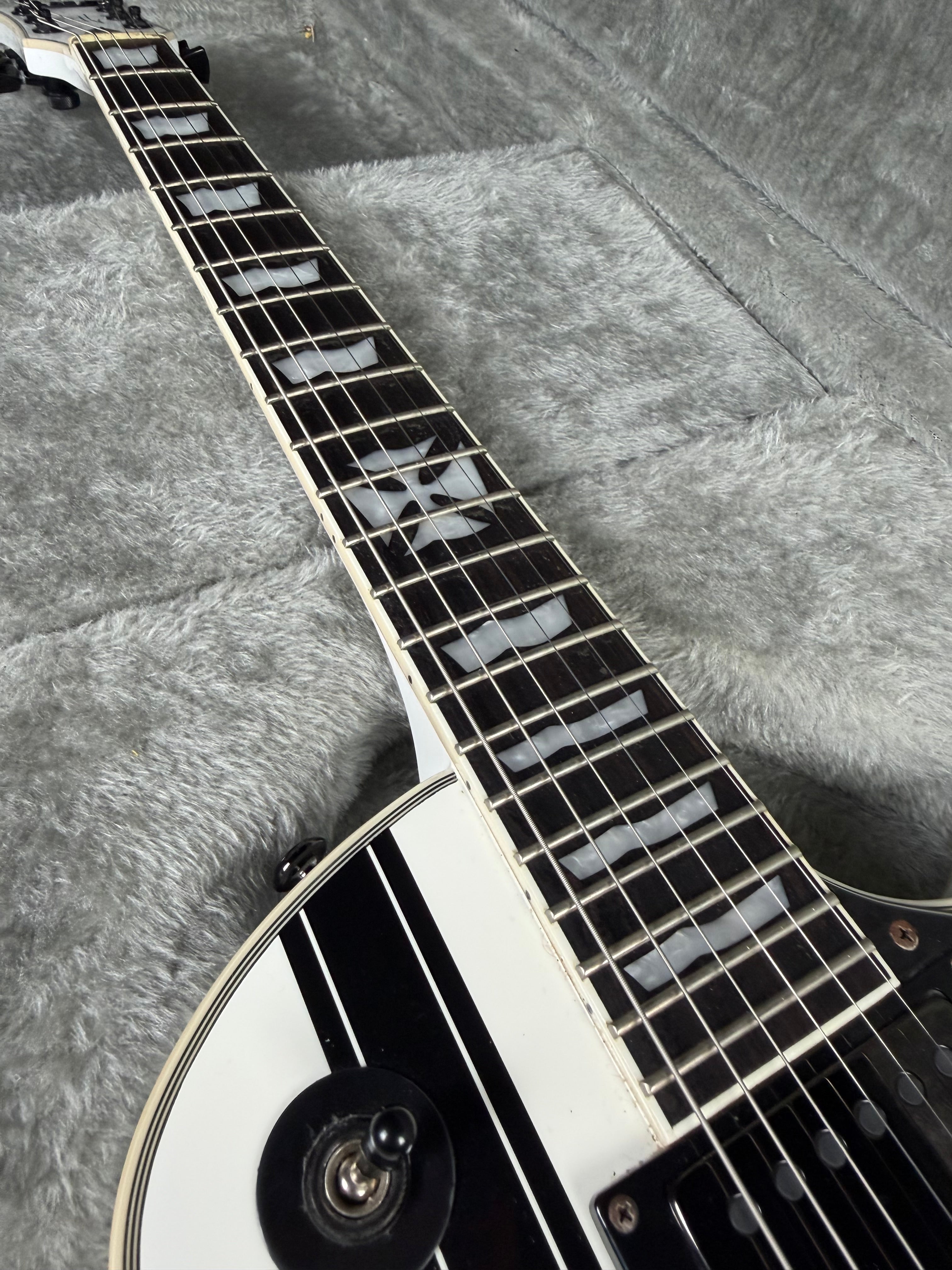 ESP LTD Iron Cross James Hetfield w/ Case – Snow White (Used)