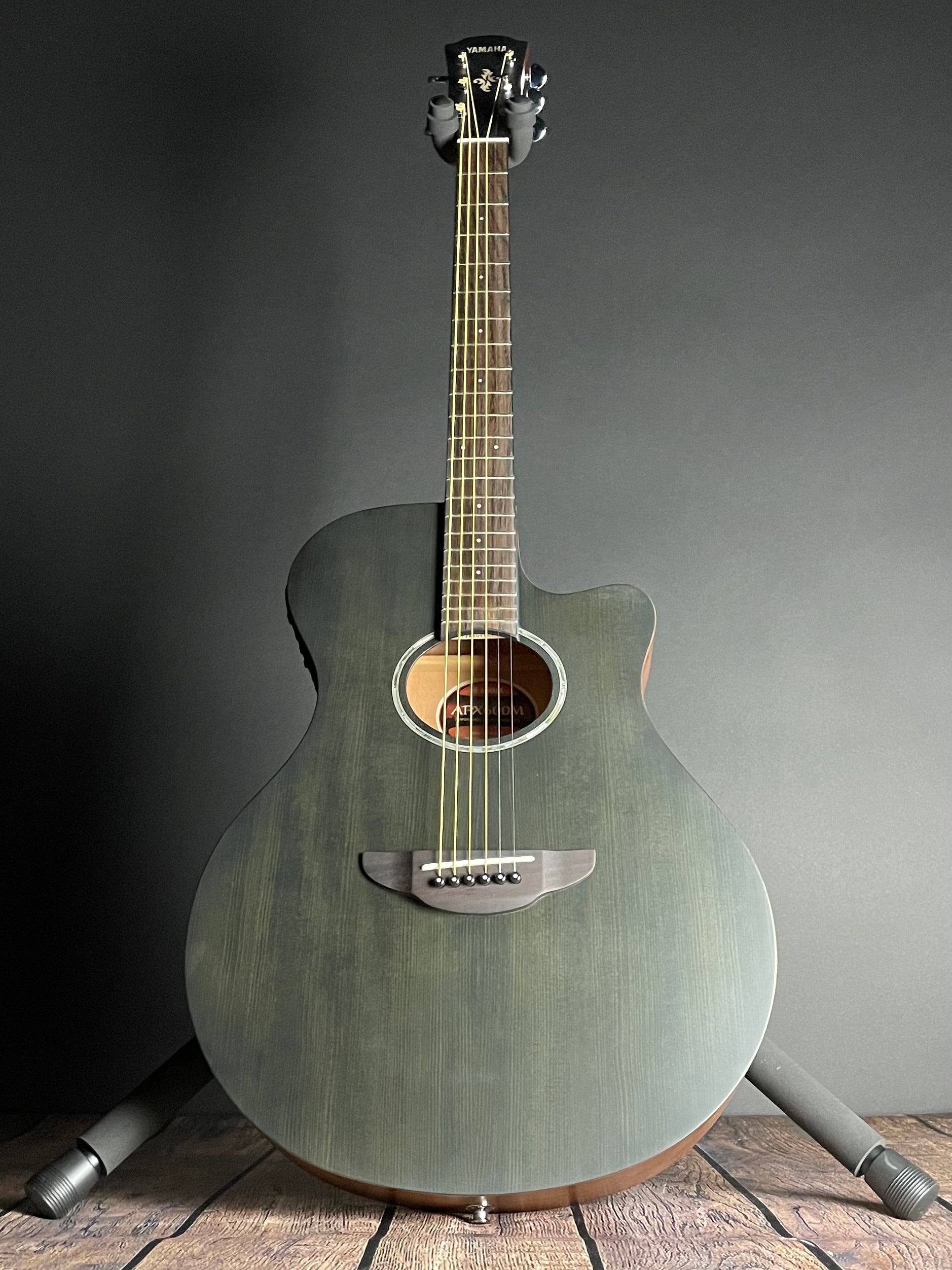 Yamaha APX600M Thinline Acoustic- Smoky Black - Metronome Music Inc.