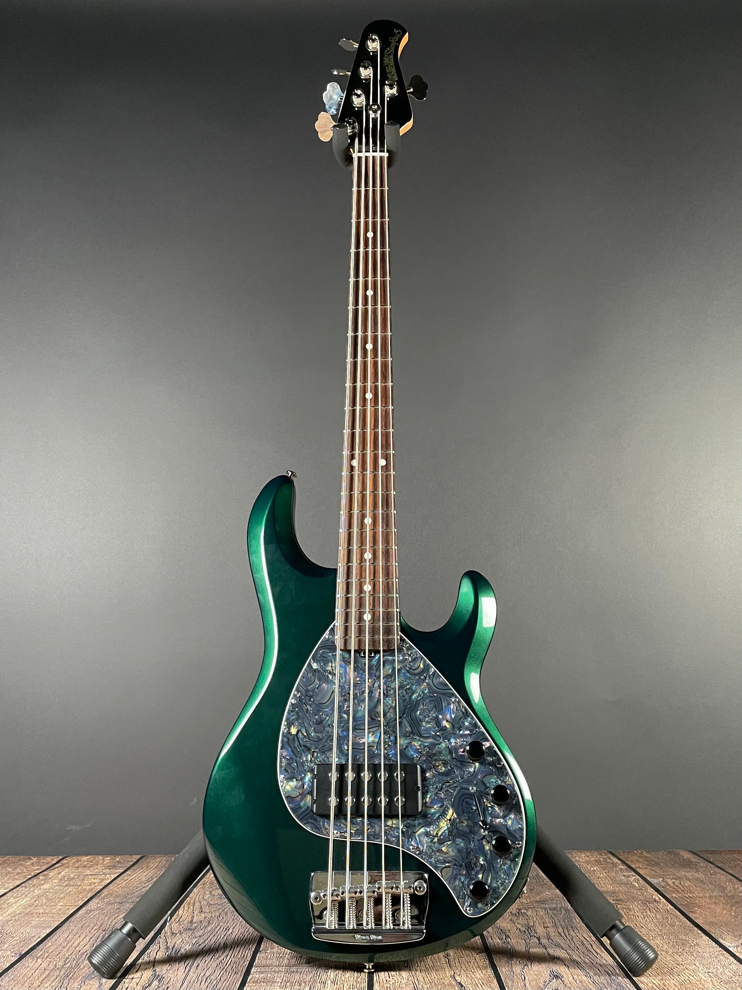Ernie Ball Music Man StingRay 5 H Limited Edition - Envy Green (2004) - Metronome Music Inc.