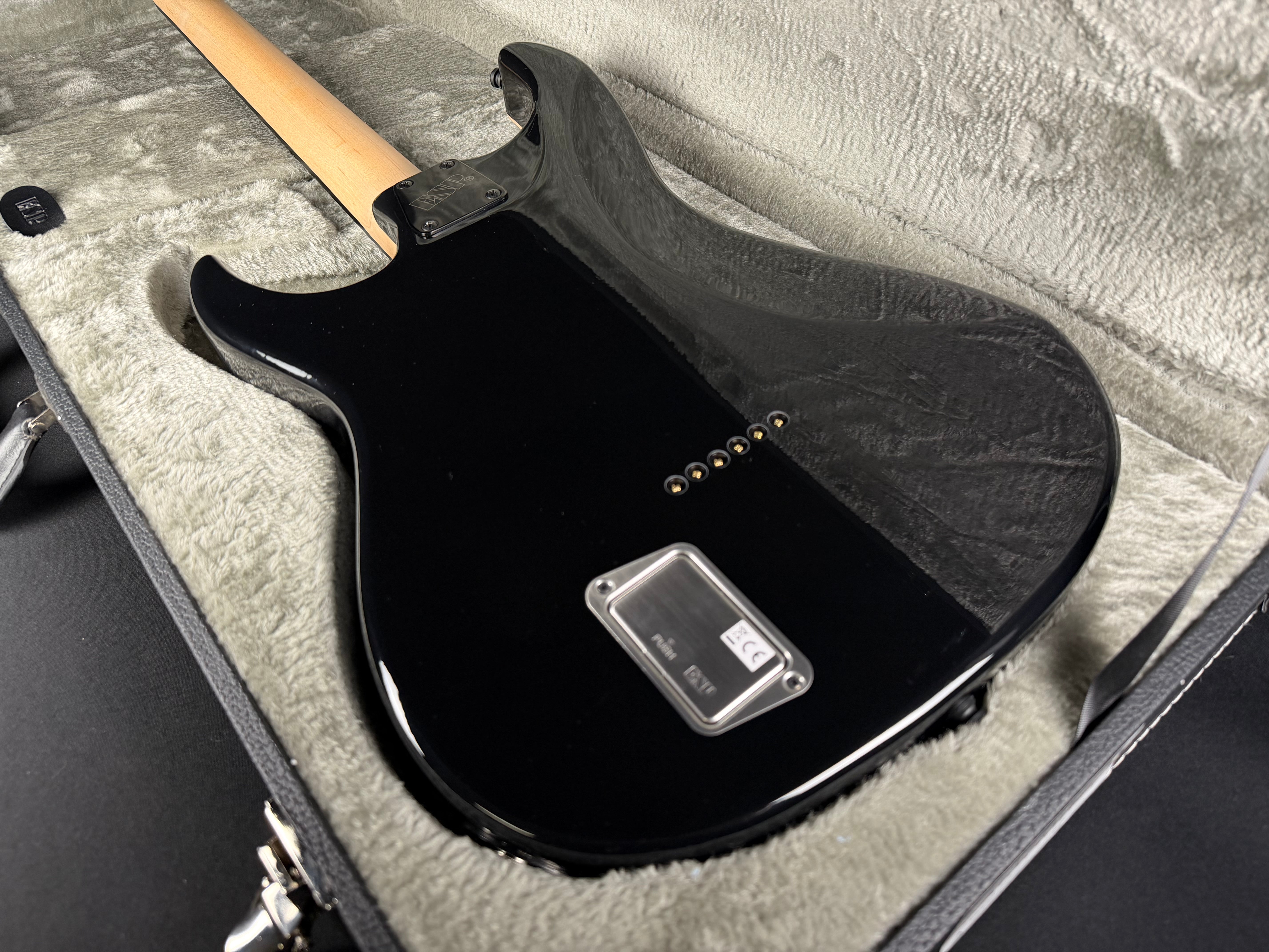 E-II SN-3 - Metronome Music Inc.