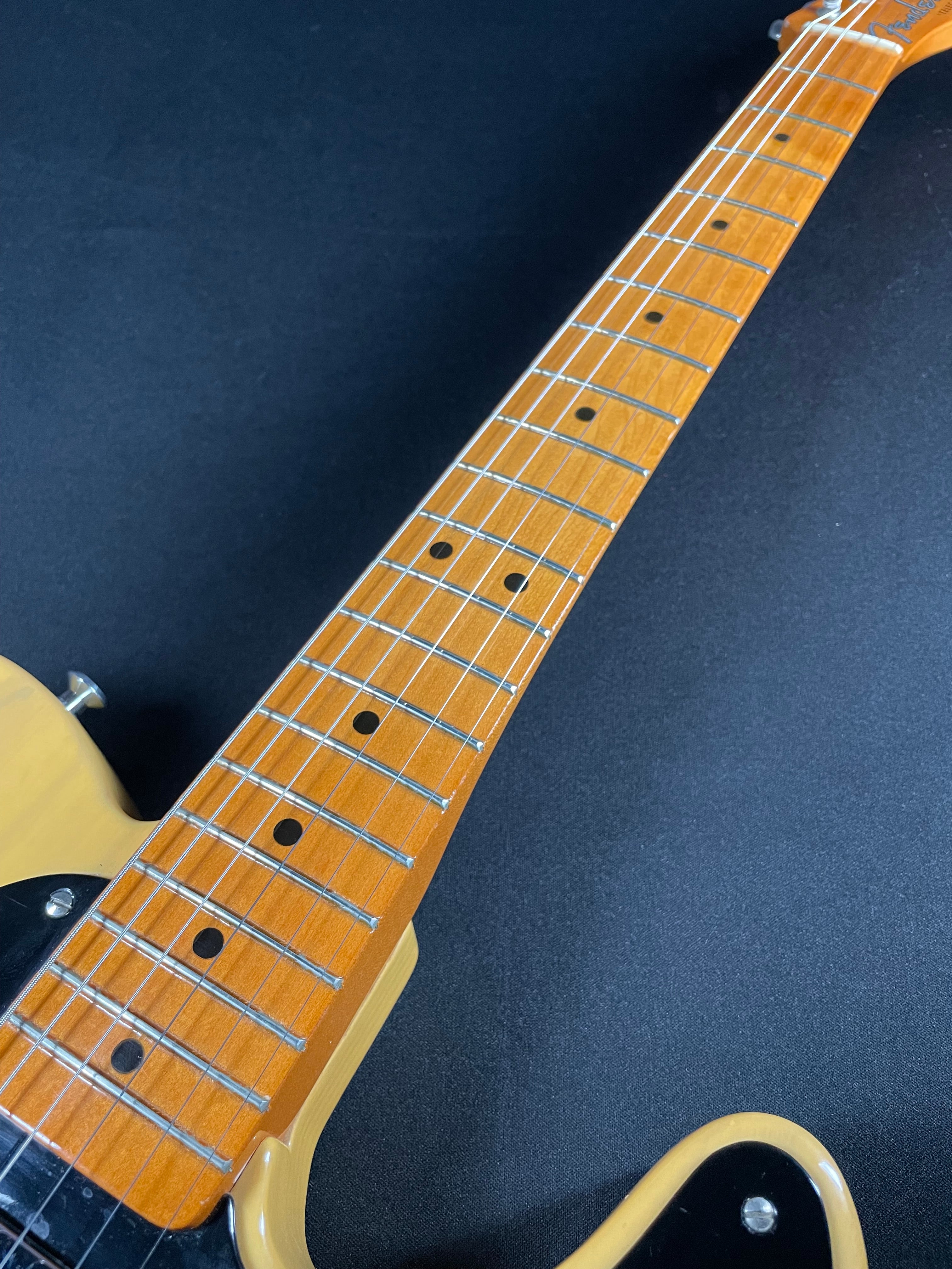 Fender '52 Telecaster 50th Anniversary - Butterscotch Blonde (1996) - Metronome Music Inc.
