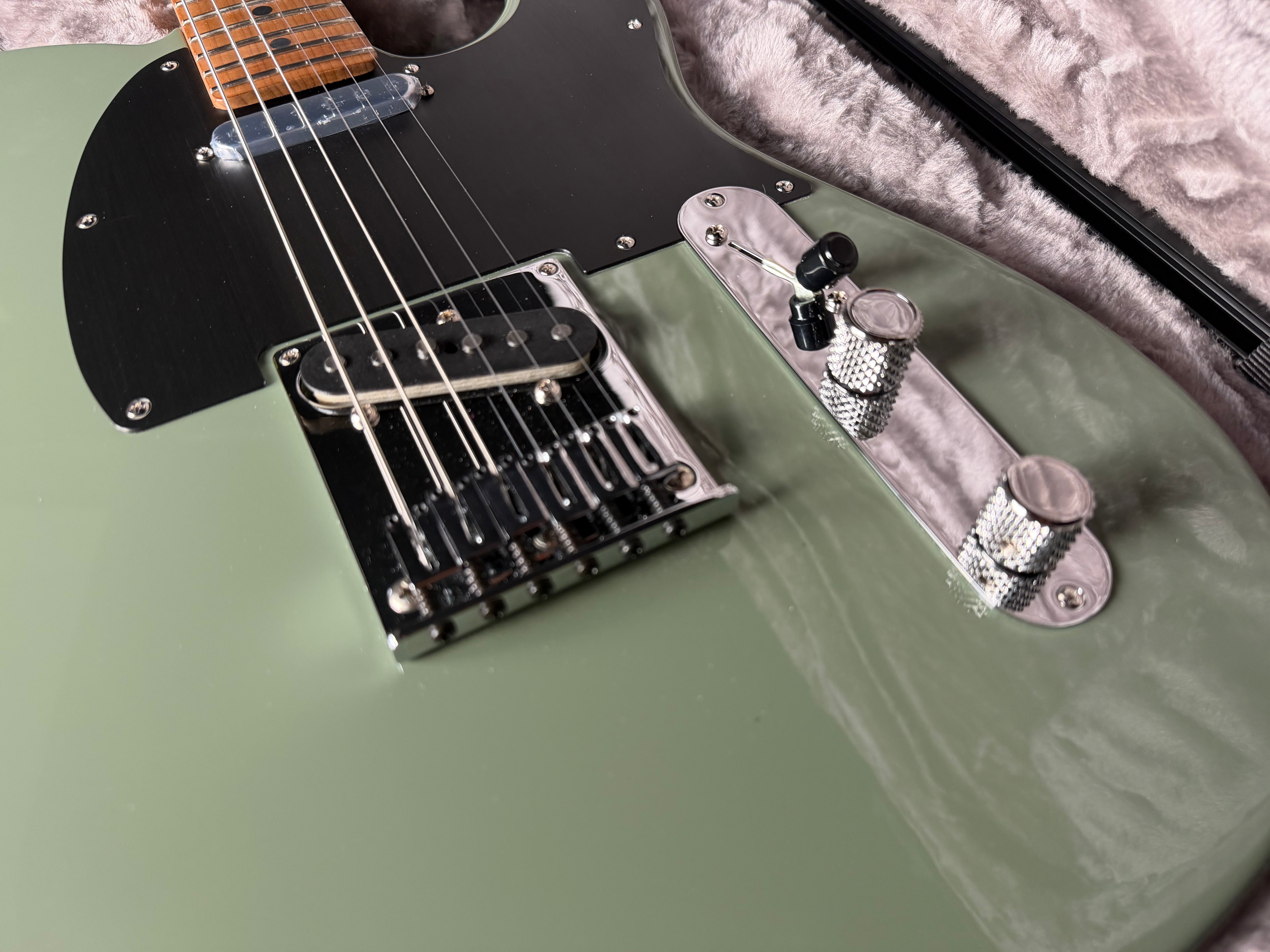Fender Limited Edition American Ultra II Telecaster - Antique Olive