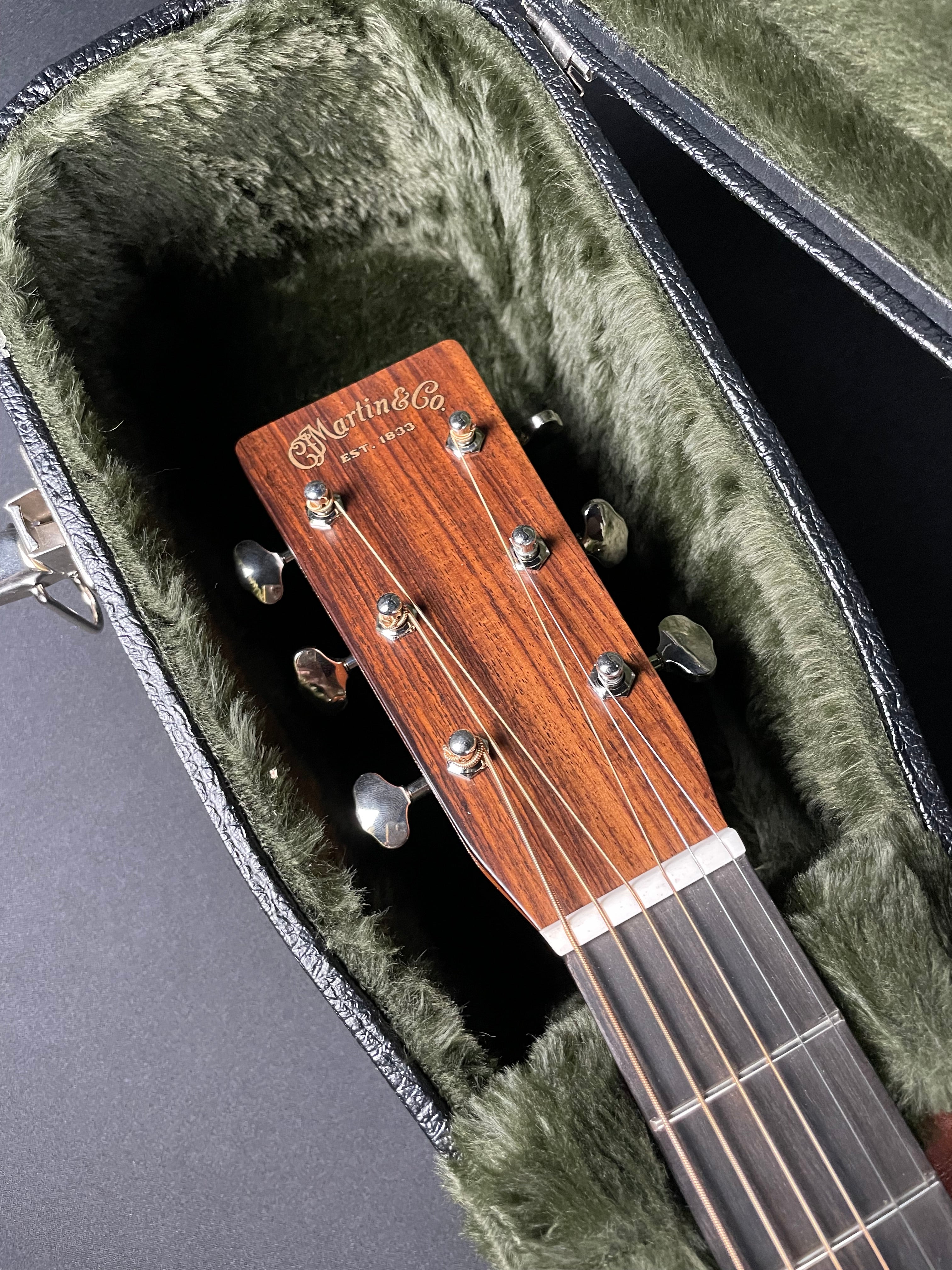 Martin D-28 Billy Strings w/Hardshell Case - Natural (2025)