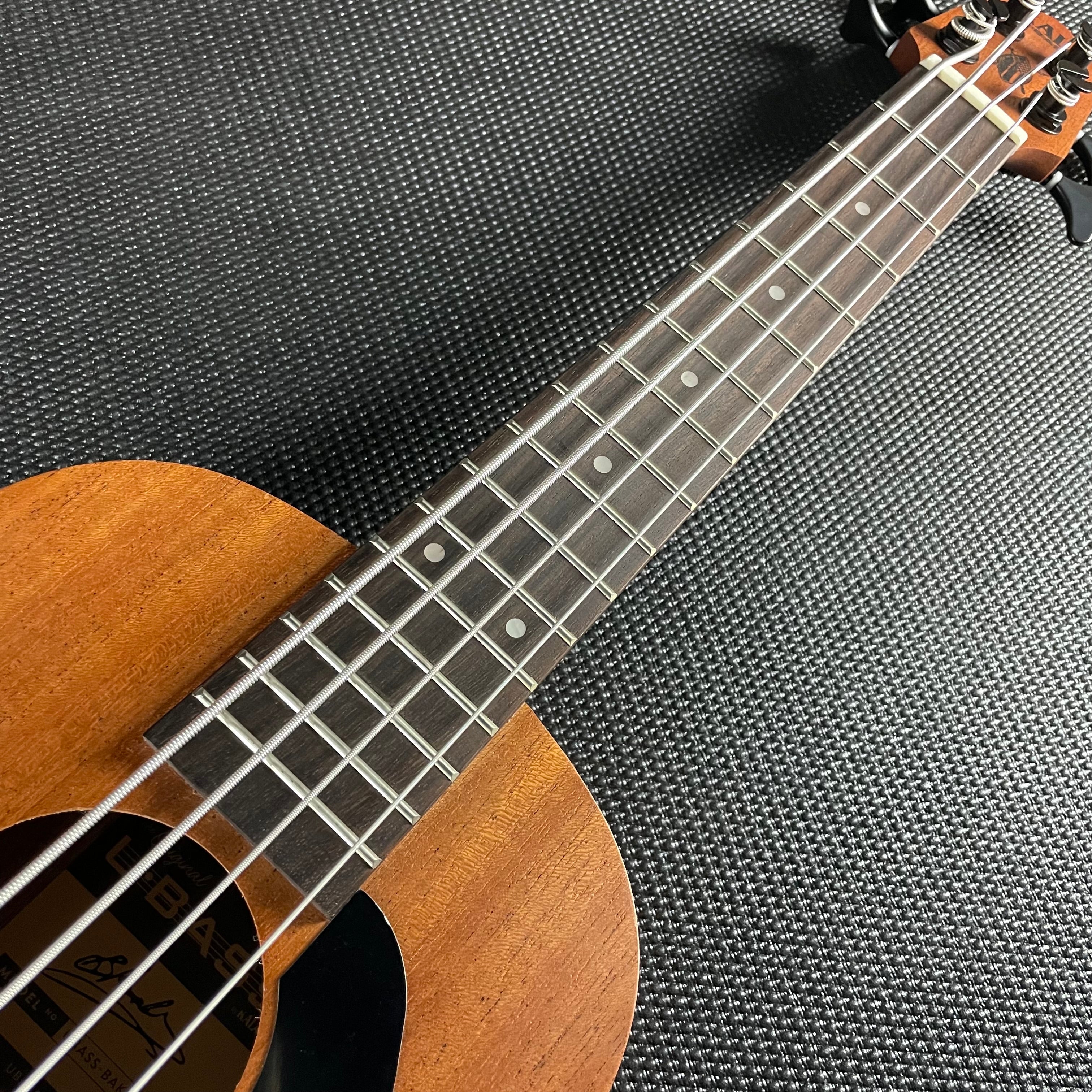 Kala Bakithi Kumalo Signature Acoustic-Electric U•BASS - Metronome Music Inc.