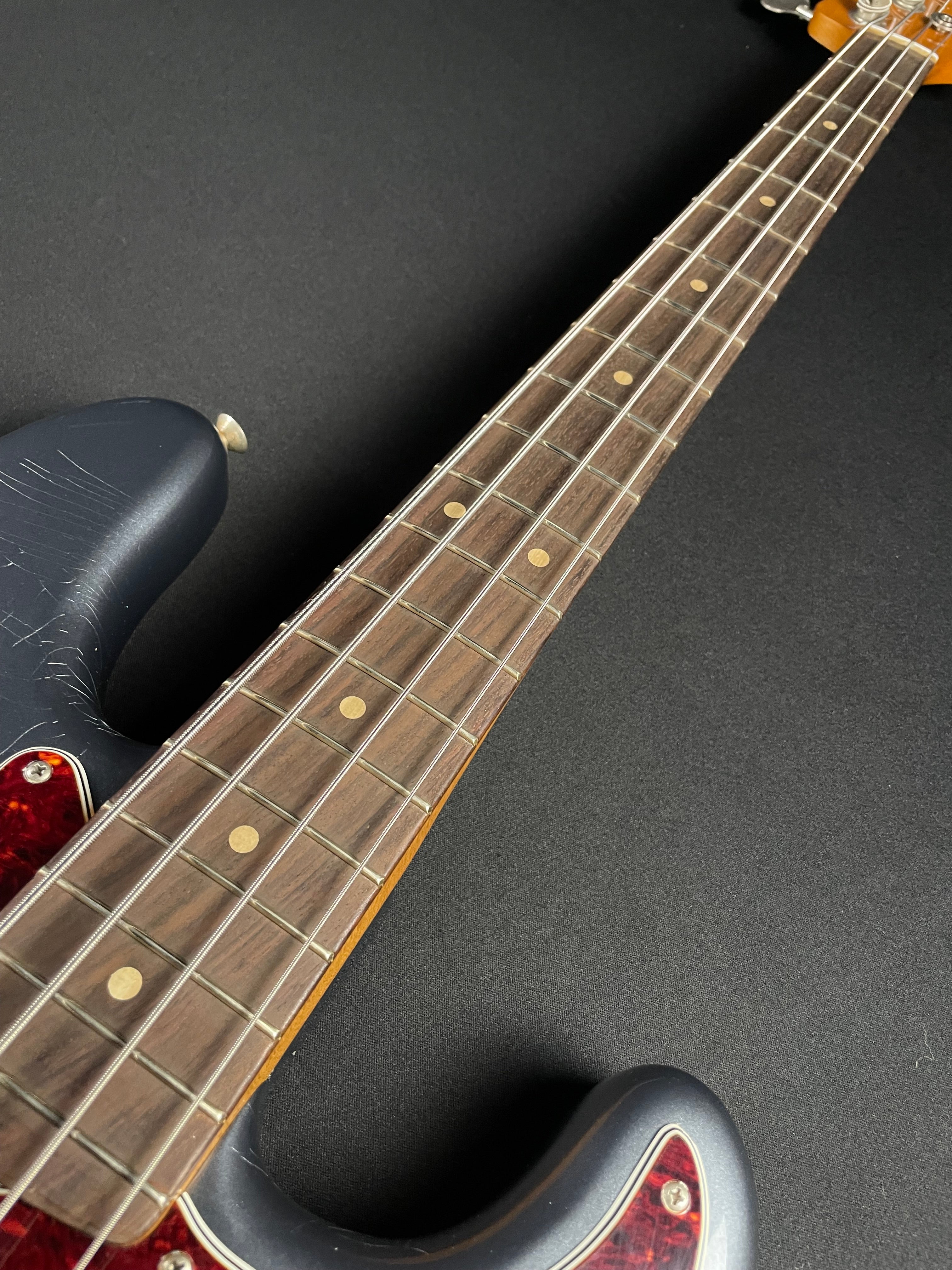 Fender Vintera II Road Worn '60s Precision Bass, Rosewood - Charcoal Frost Metallic - Metronome Music Inc.