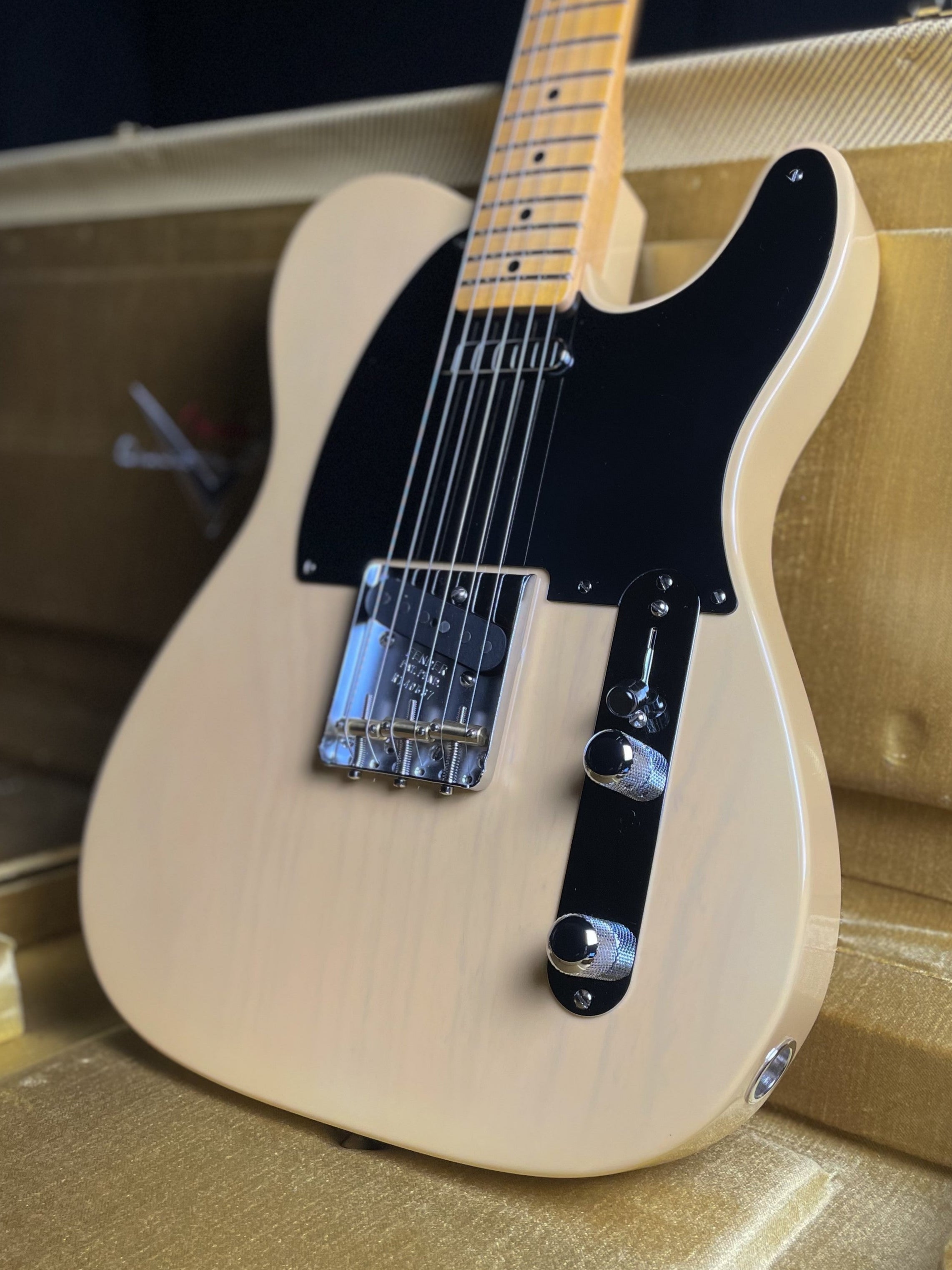 Fender Custom Shop '51 Nocaster, NOS - Aged Nocaster Blonde (2025) - Metronome Music Inc.