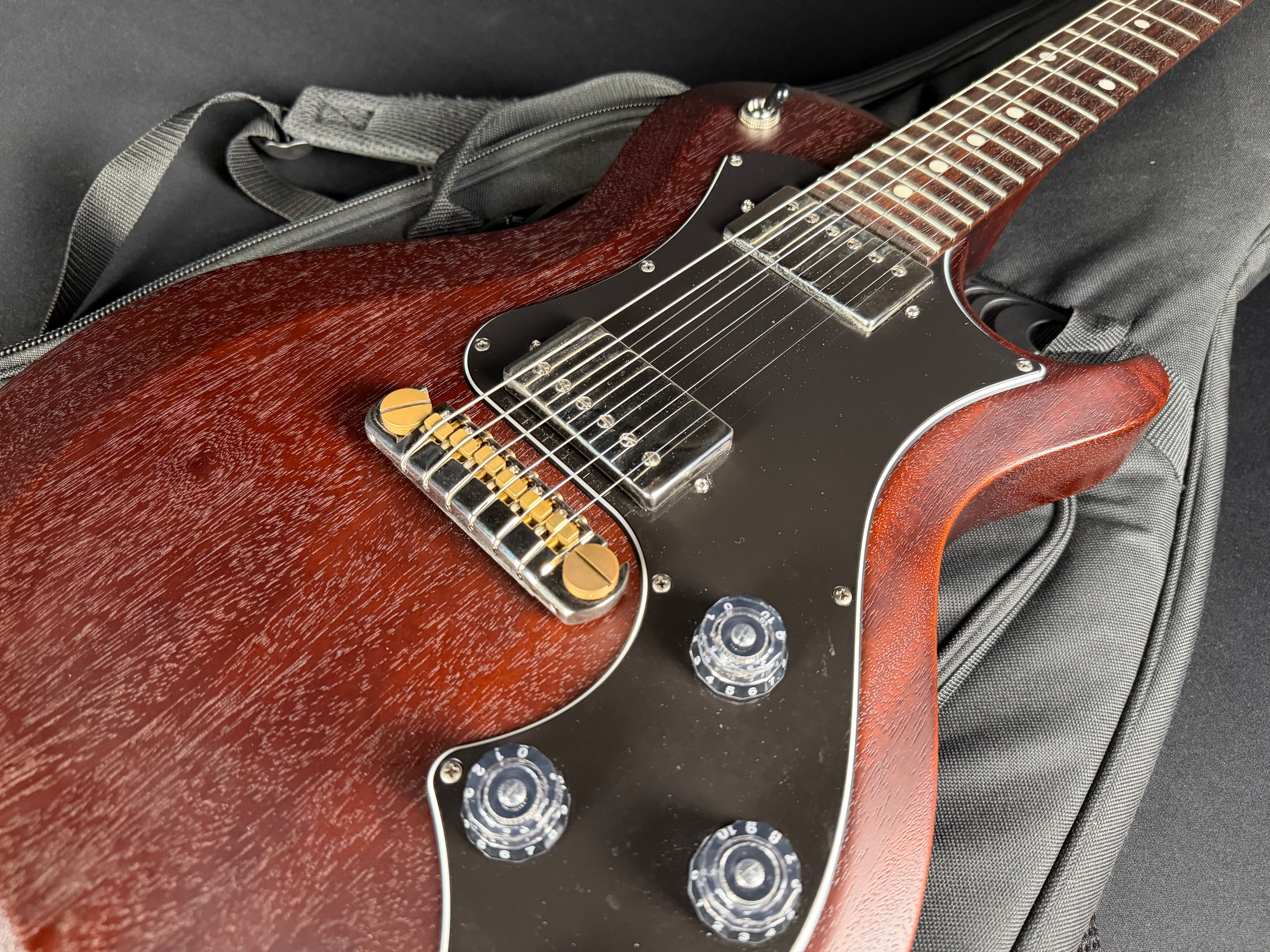 PRS S2 Singlecut w/Gig Bag - Mahogany Satin (2019)