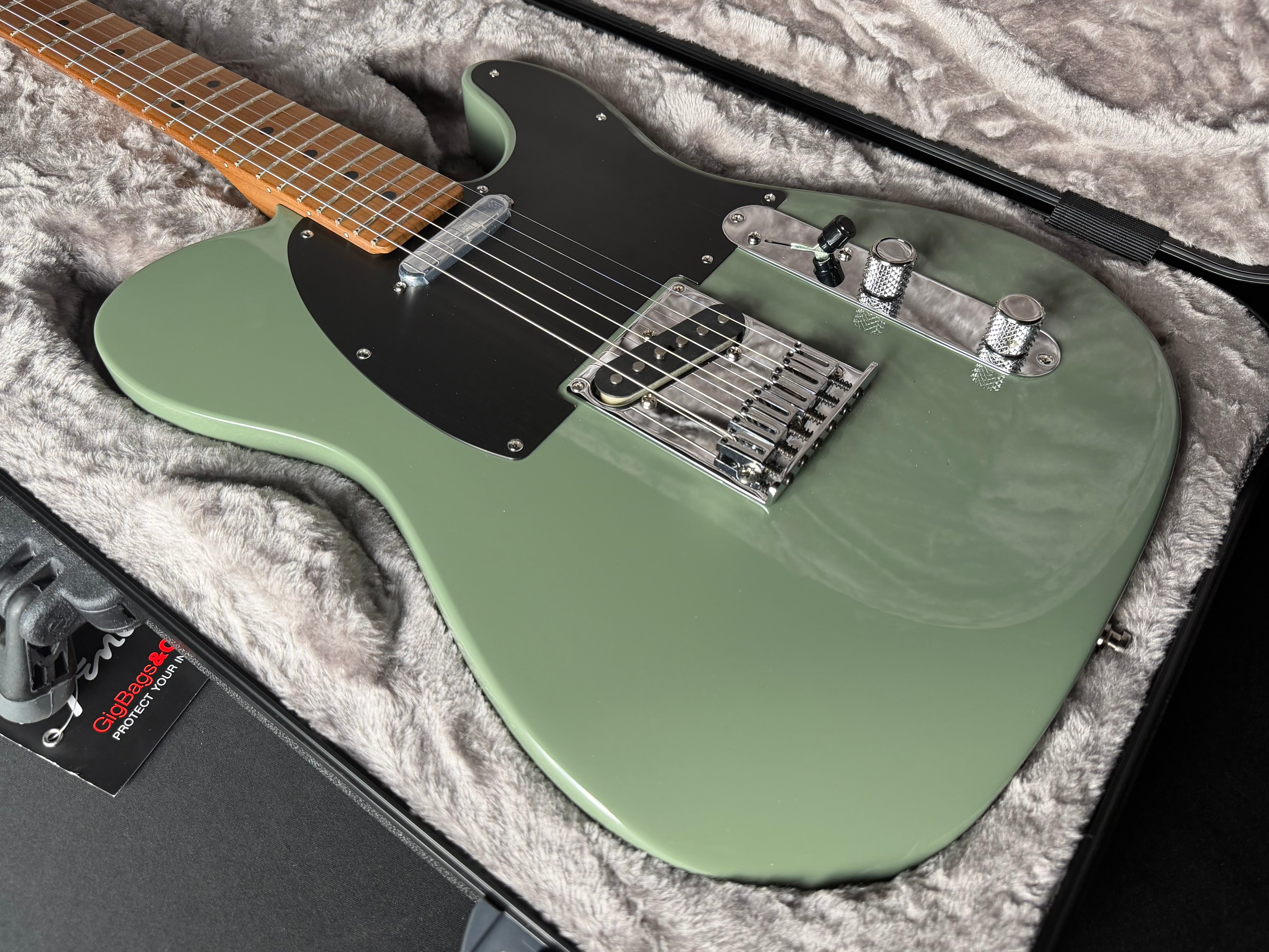 Fender Limited Edition American Ultra II Telecaster - Antique Olive