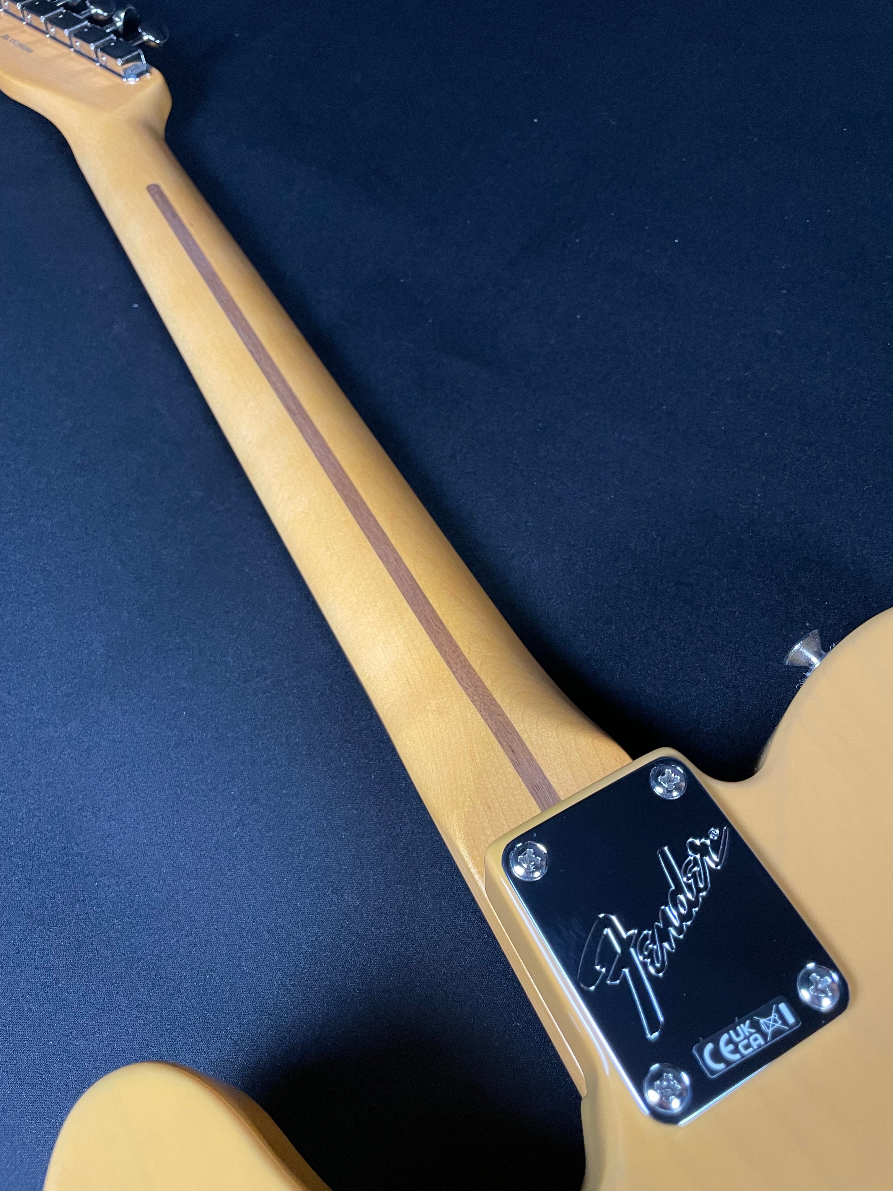 Fender American Professional Classic Hotshot Telecaster - Butterscotch Blonde - Metronome Music Inc.