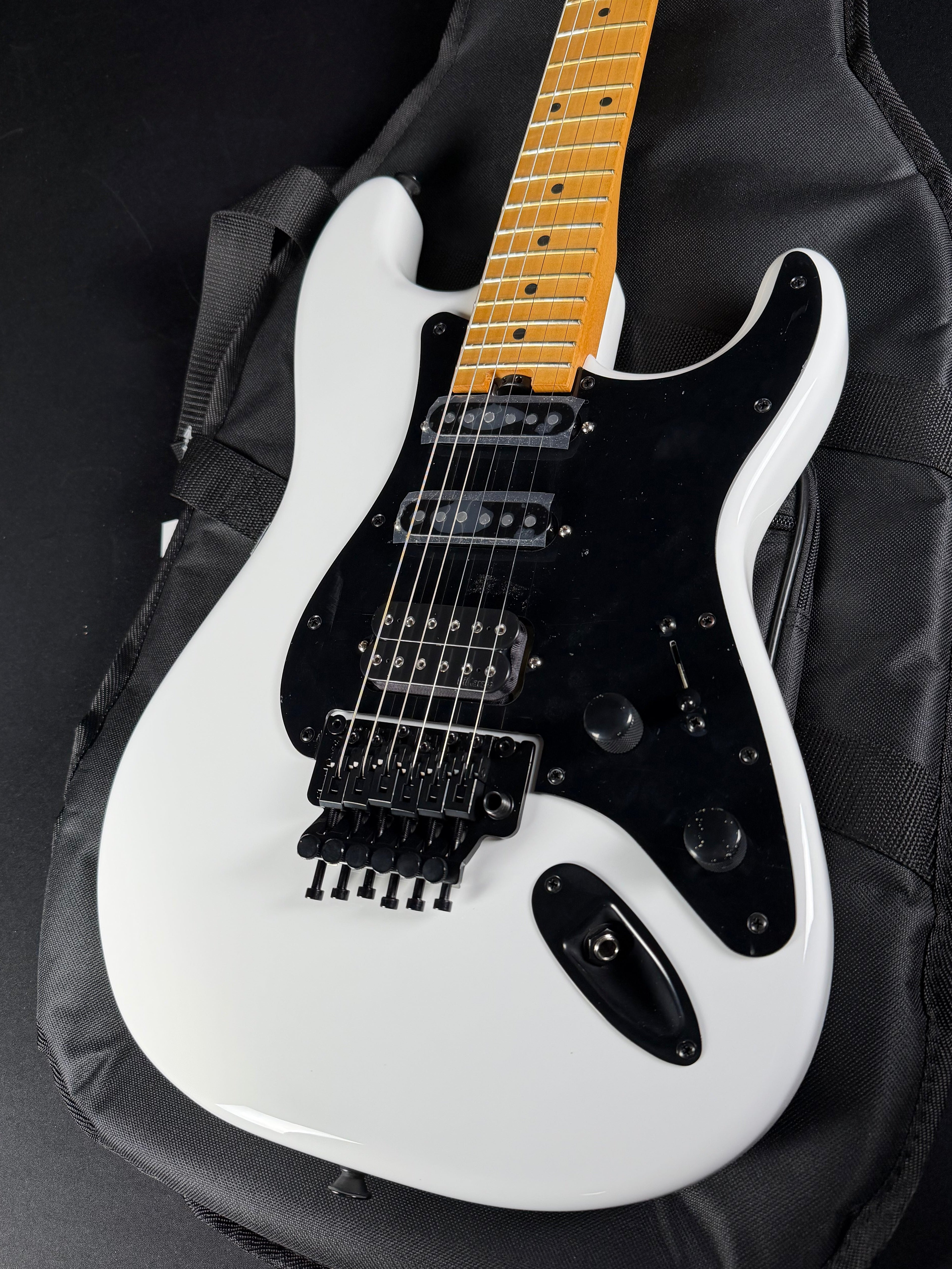 Jackson 50th Anniversary Iron Maiden Adrian Smith Jackson SC1 - Snow - Metronome Music Inc.