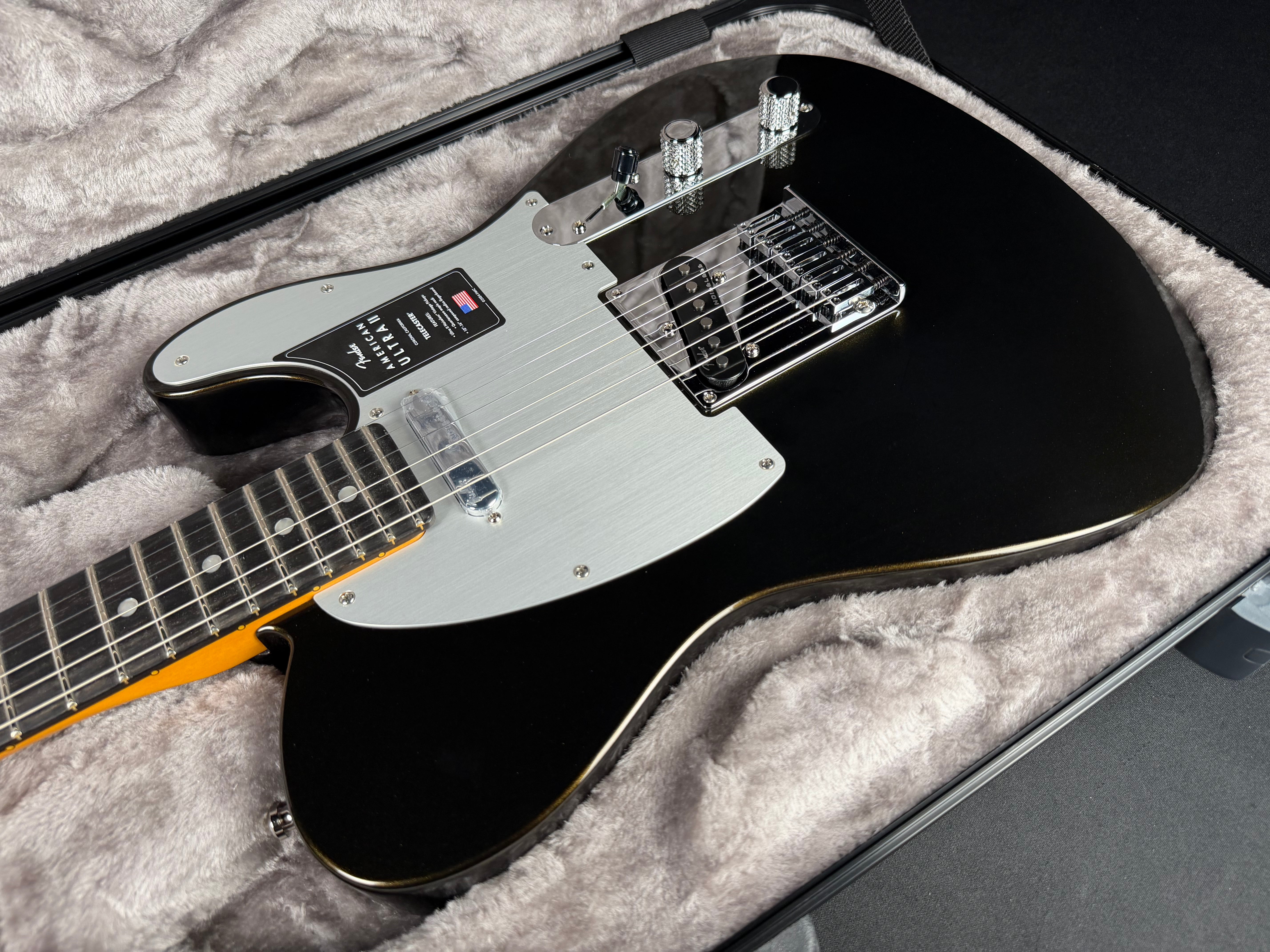 Fender American Ultra II Telecaster, Ebony - Texas Tea (2026)