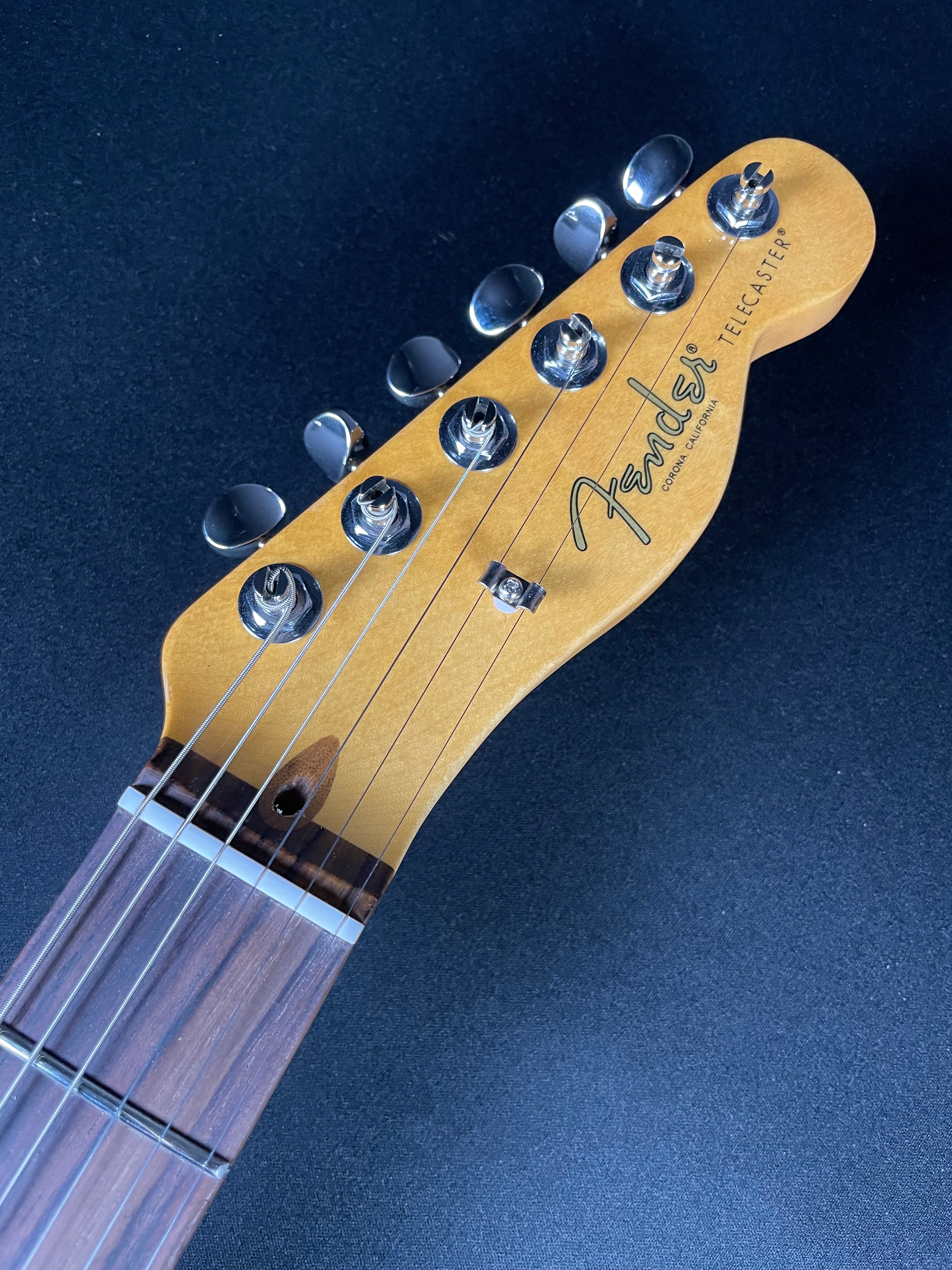 Fender American Professional Classic Hotshot Telecaster - Butterscotch Blonde - Metronome Music Inc.