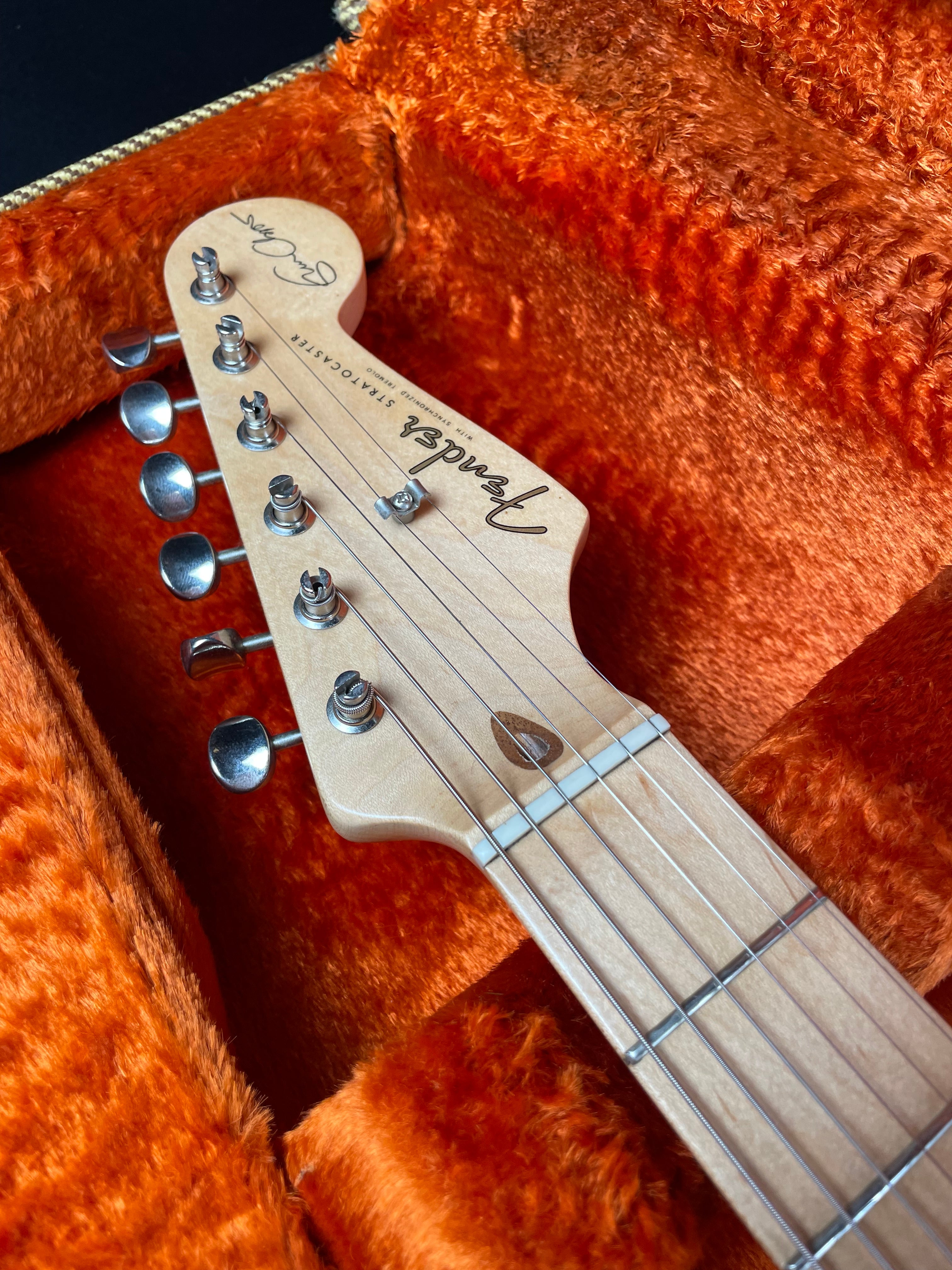 Fender Eric Clapton Stratocaster w/OHSC - Candy Green (2008) - Metronome Music Inc.