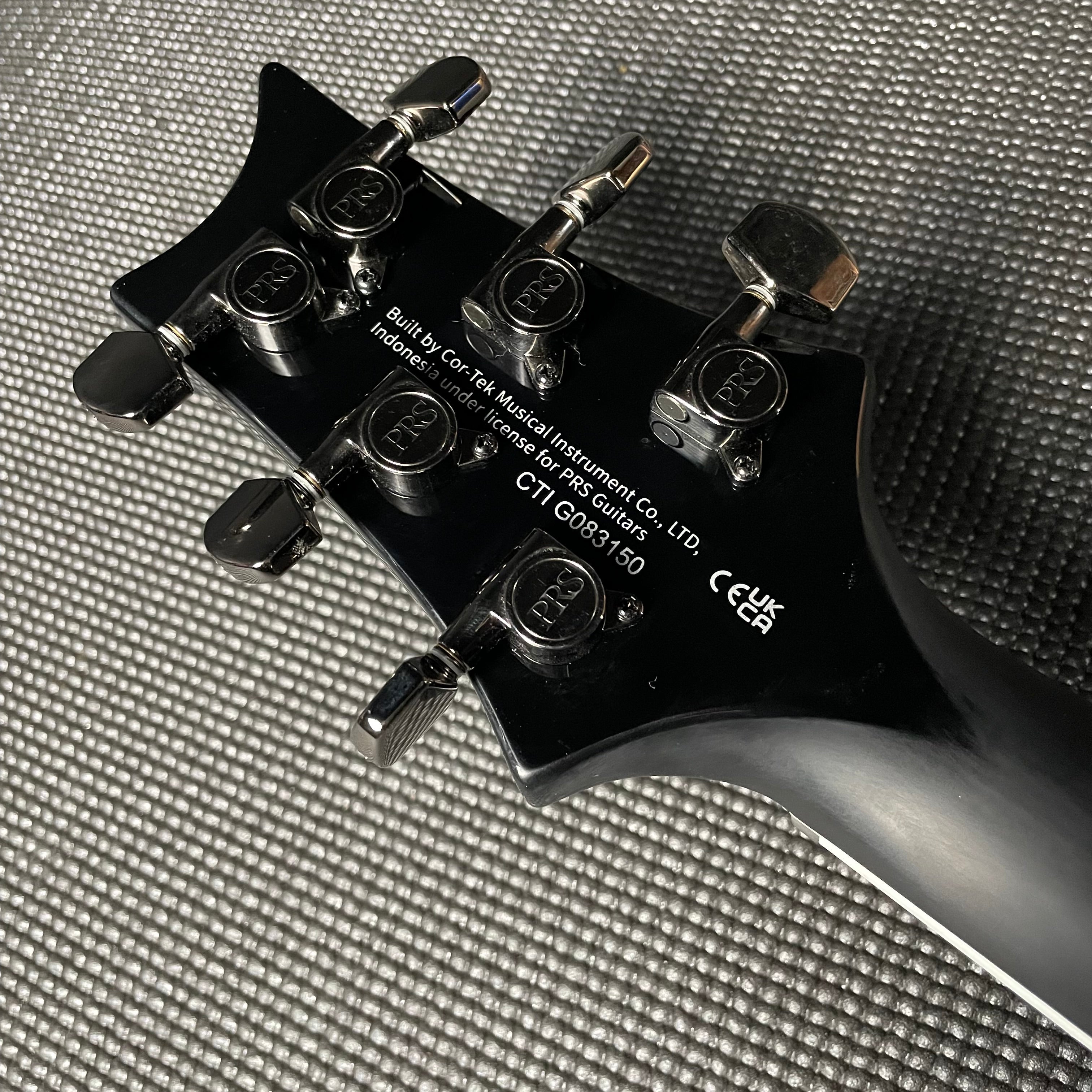 PRS SE Mark Holcomb w/Gig Bag - Holcomb Blue Burst - Metronome Music Inc.