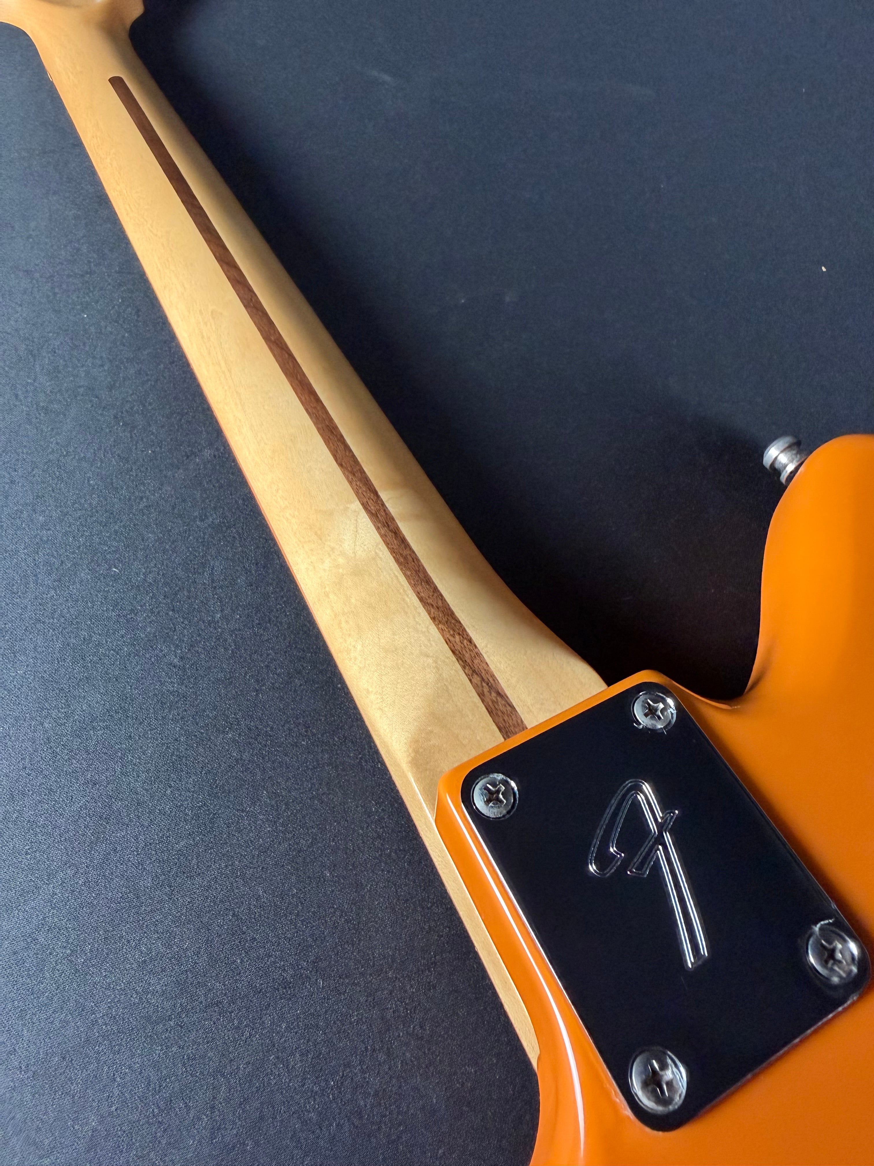 Fender Player Jazzmaster w/HSC - Capri Orange (2021)