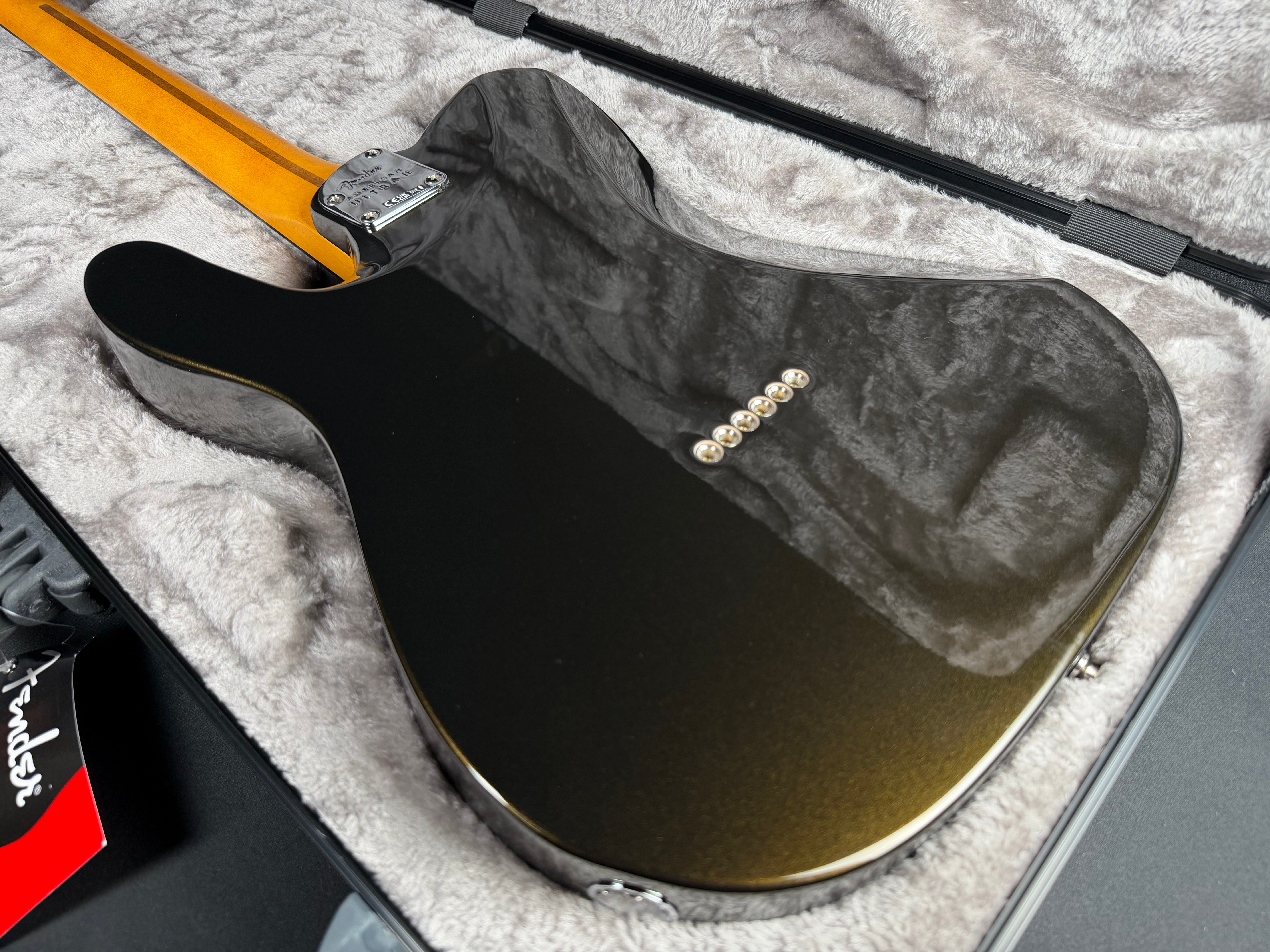 Fender American Ultra II Telecaster, Ebony - Texas Tea (2026)