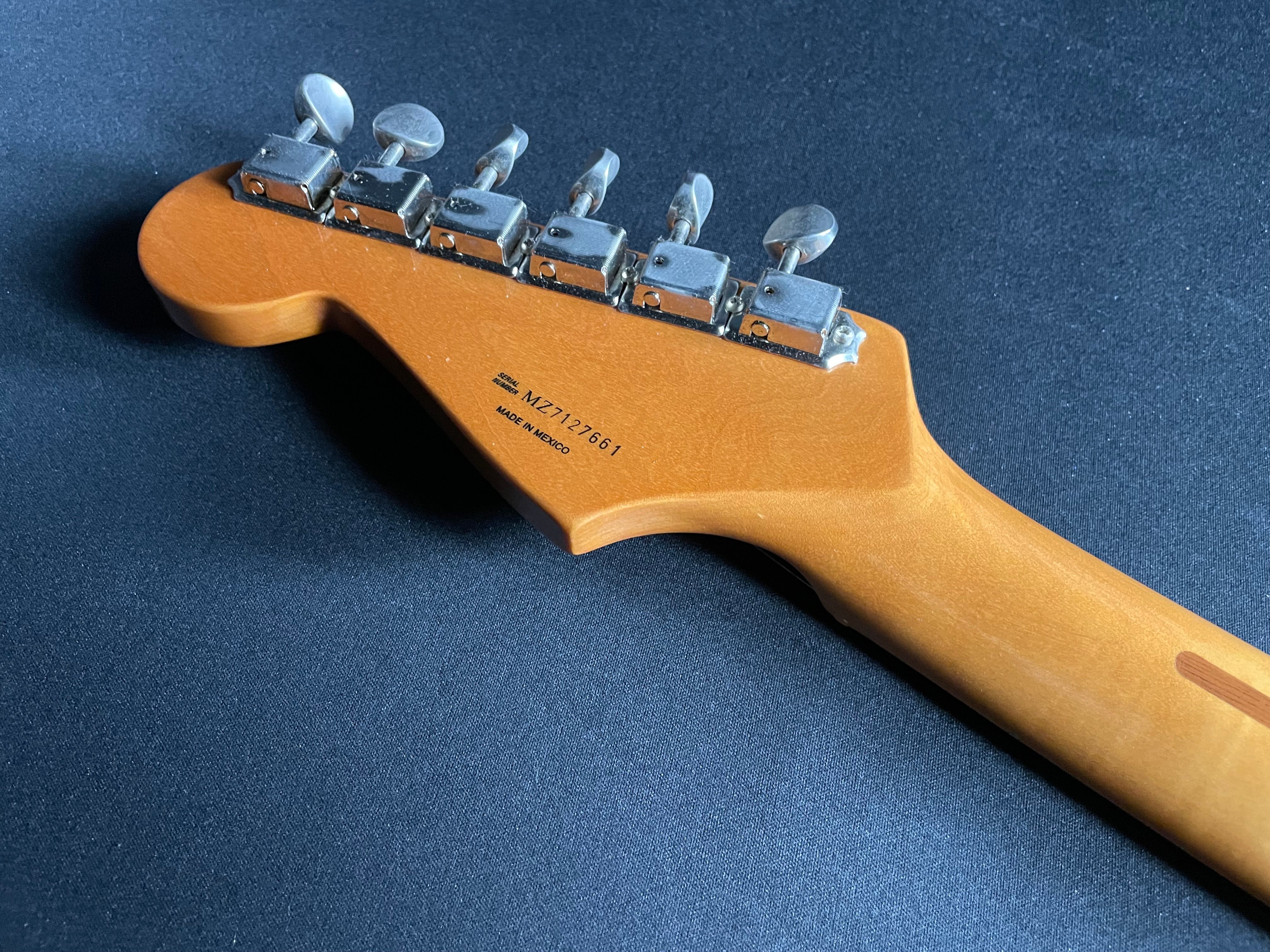 Fender Classic Series '50s Stratocaster w/Gig Bag - Daphne Blue (2007) - Metronome Music Inc.