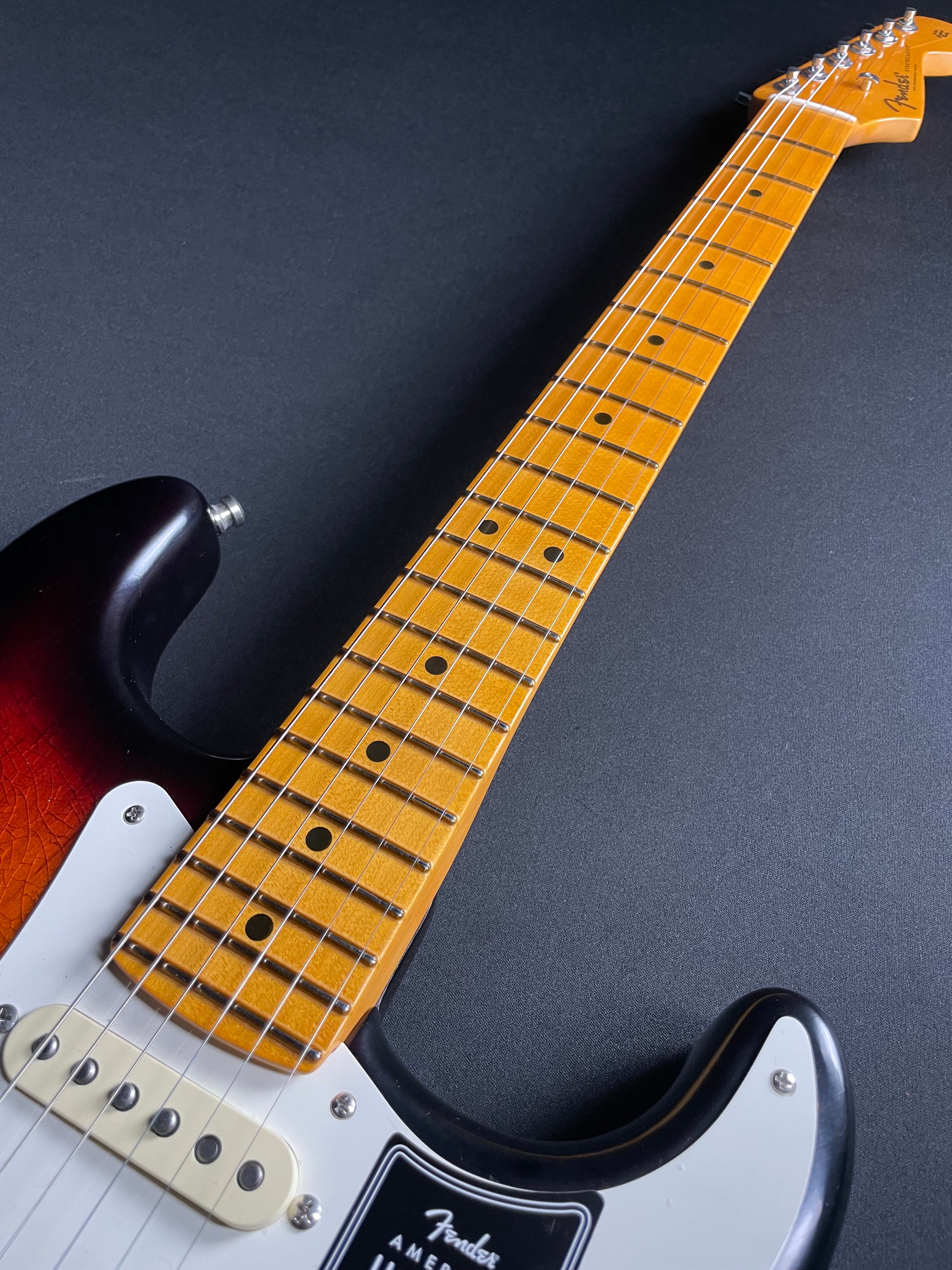Fender American Ultra Luxe Vintage '50s Stratocaster - 3-Color Sunburst - Metronome Music Inc.