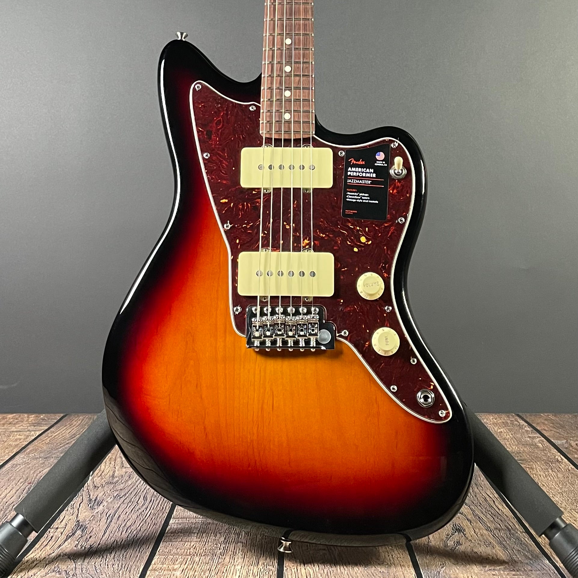 Fender American Performer Jazzmaster, Rosewood- 3-Tone Sunburst - Metronome Music Inc.