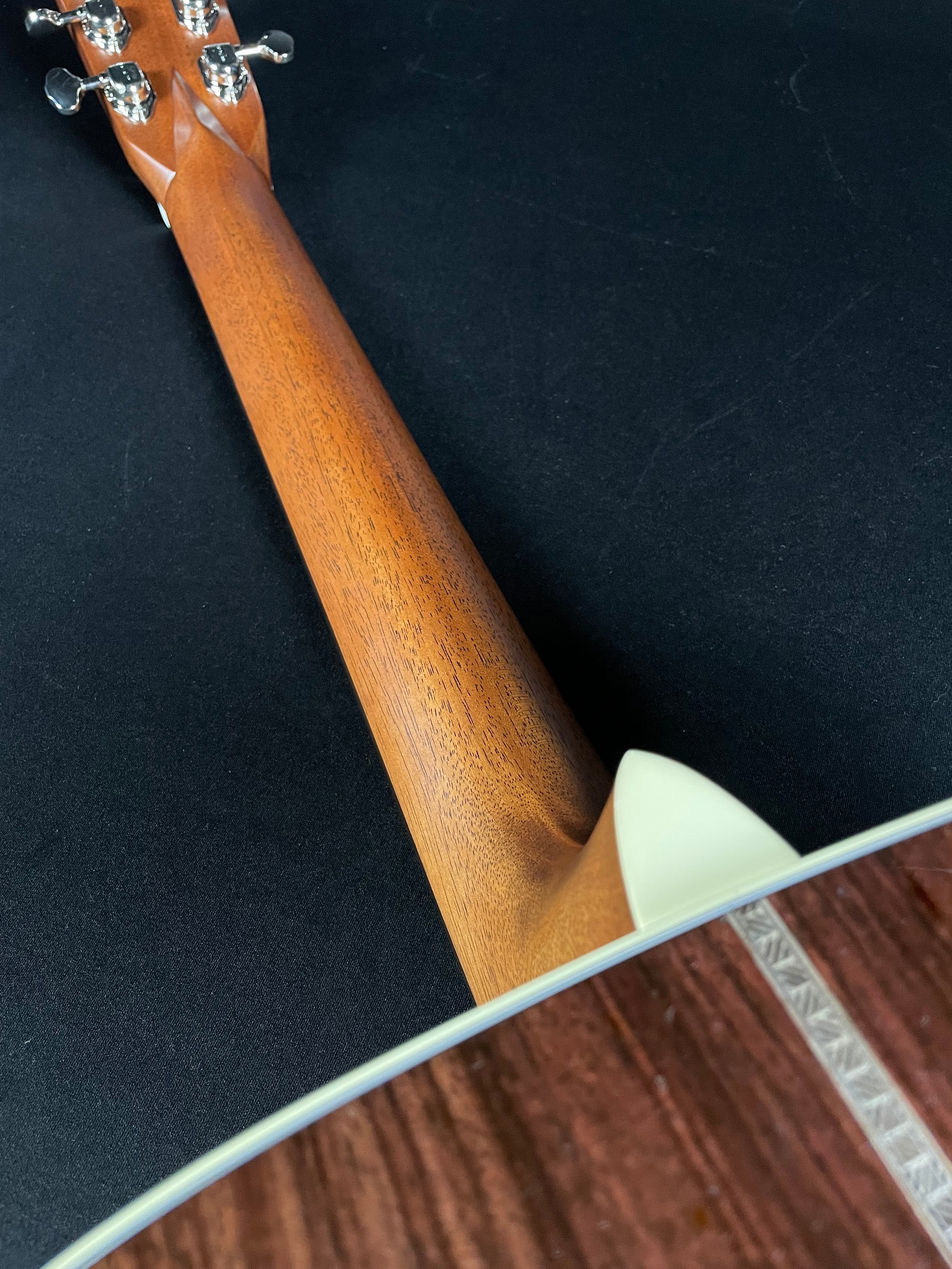 Martin D-28 Billy Strings w/Hardshell Case - Natural (2025)