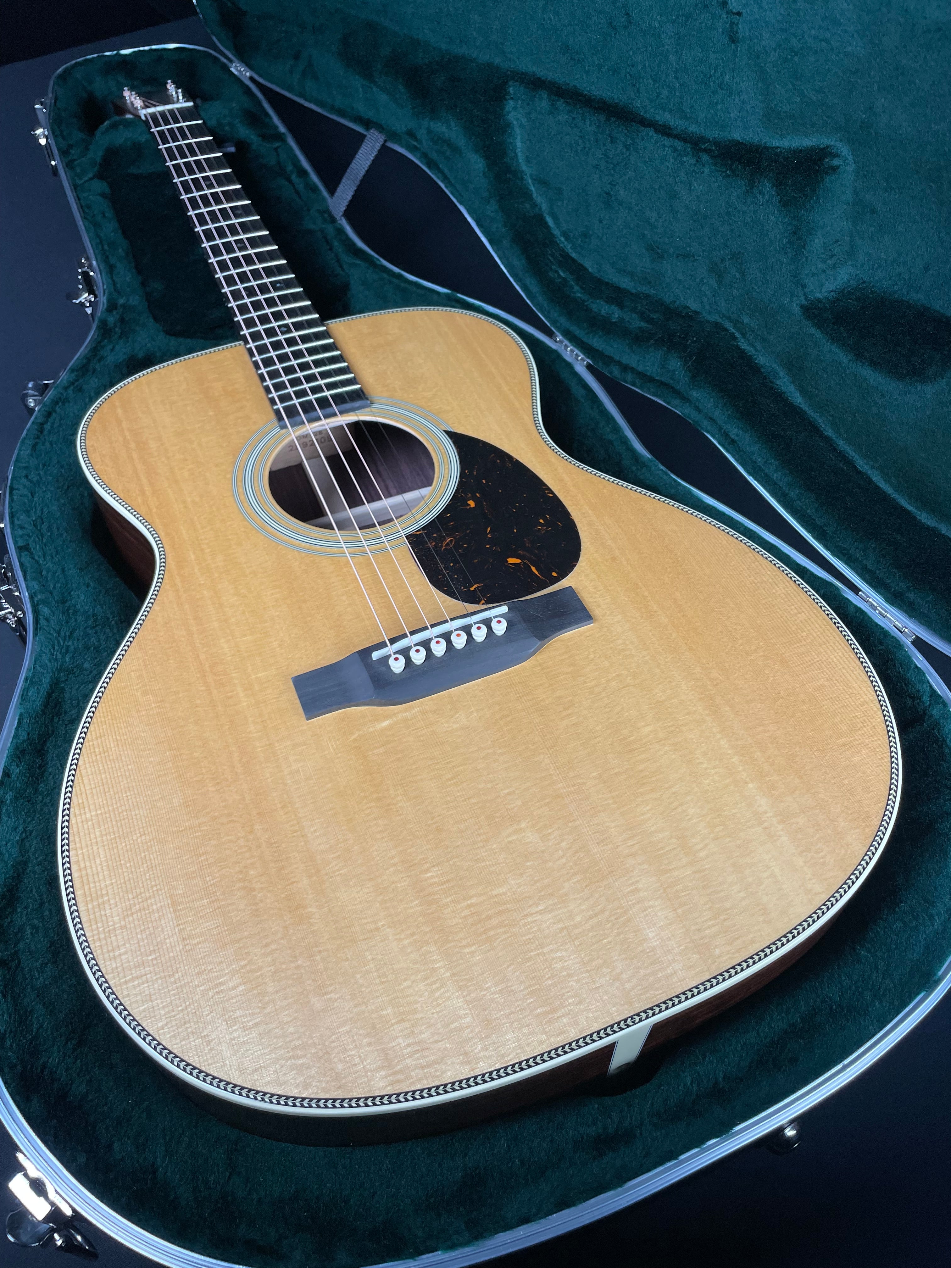 Martin OM-28 w/Hardshell Case, Natural (USED)
