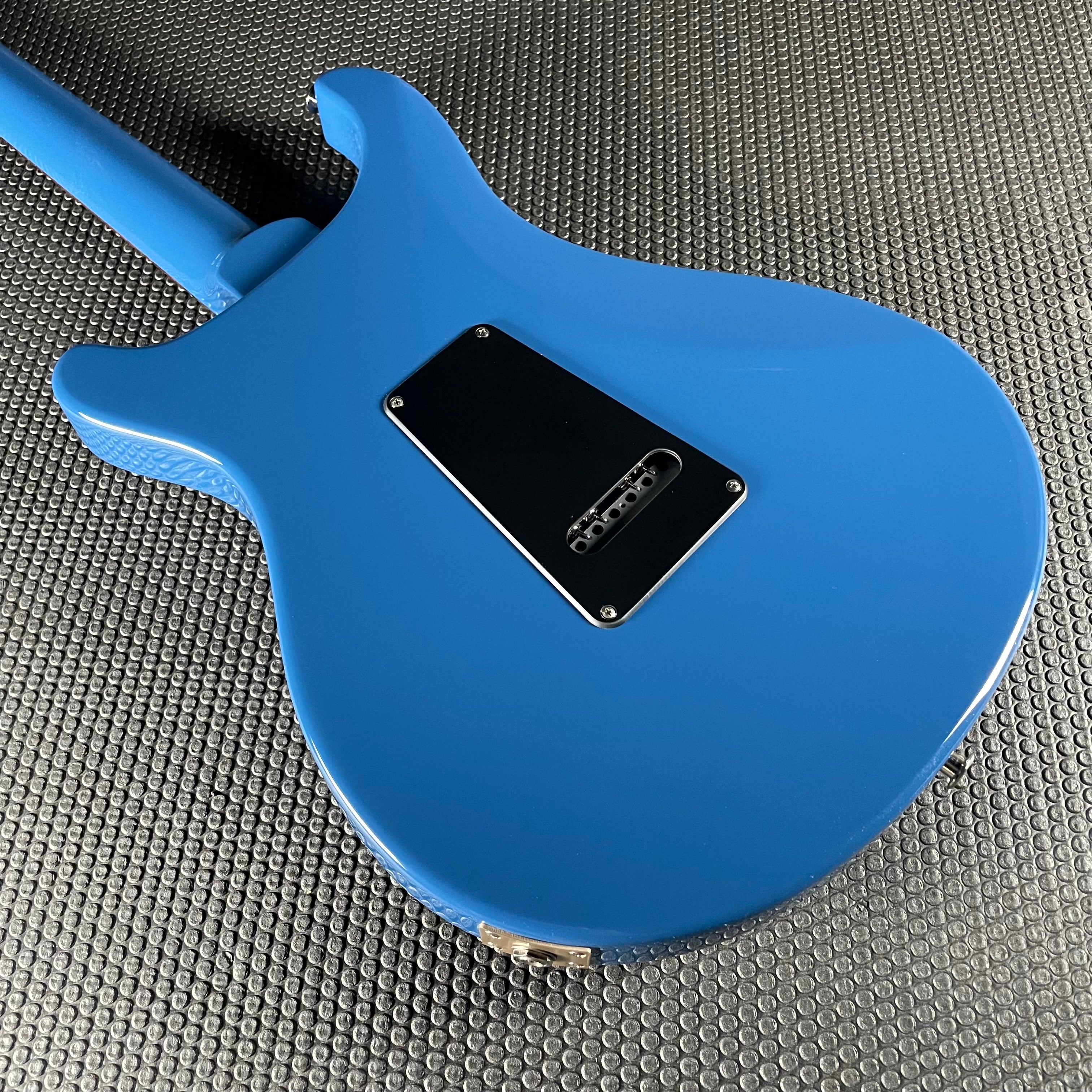 PRS S2 Standard 22 w/Gig Bag - Space Blue - Metronome Music Inc.