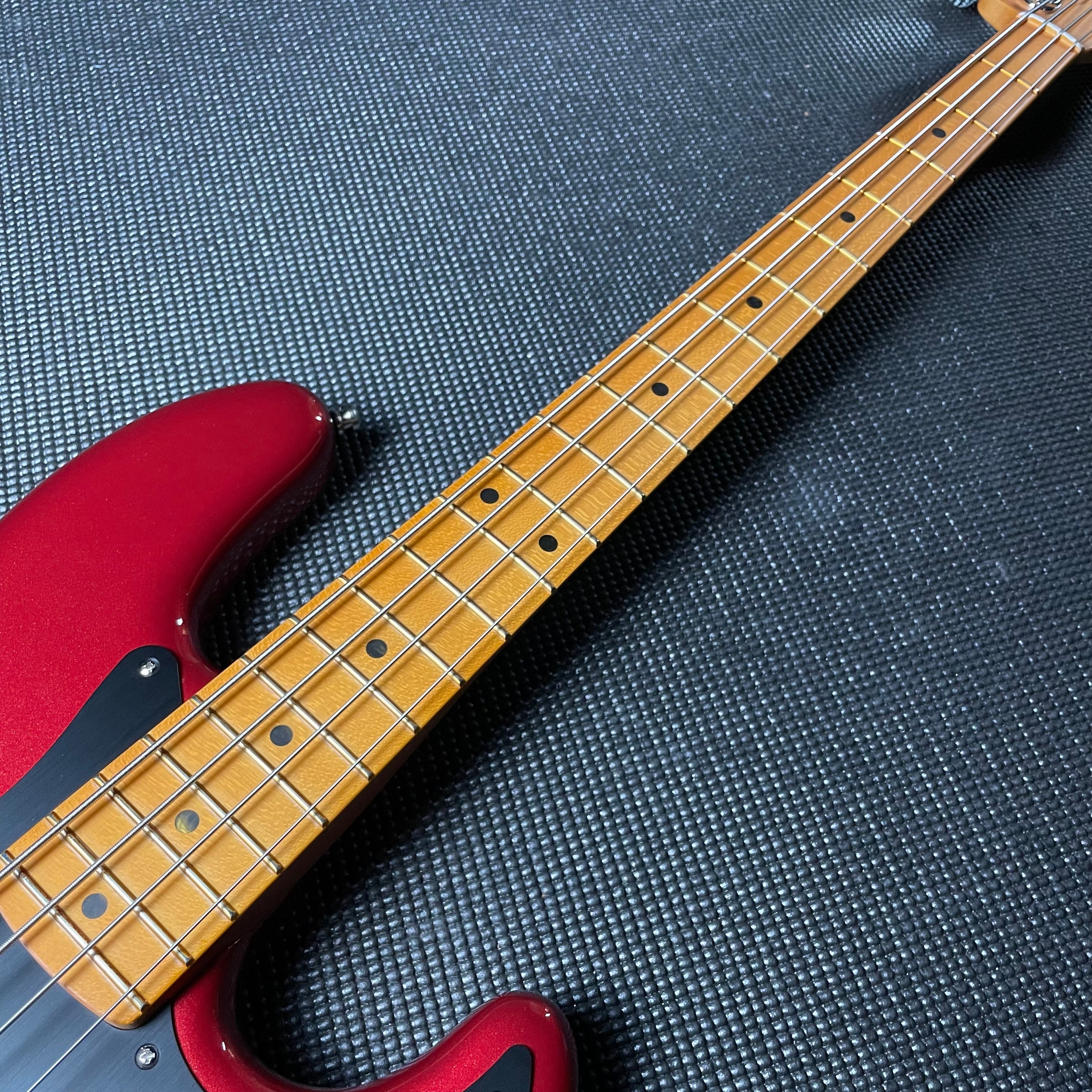 Fender American Ultra II Jazz Bass, Maple - Sinister Red - Metronome Music Inc.