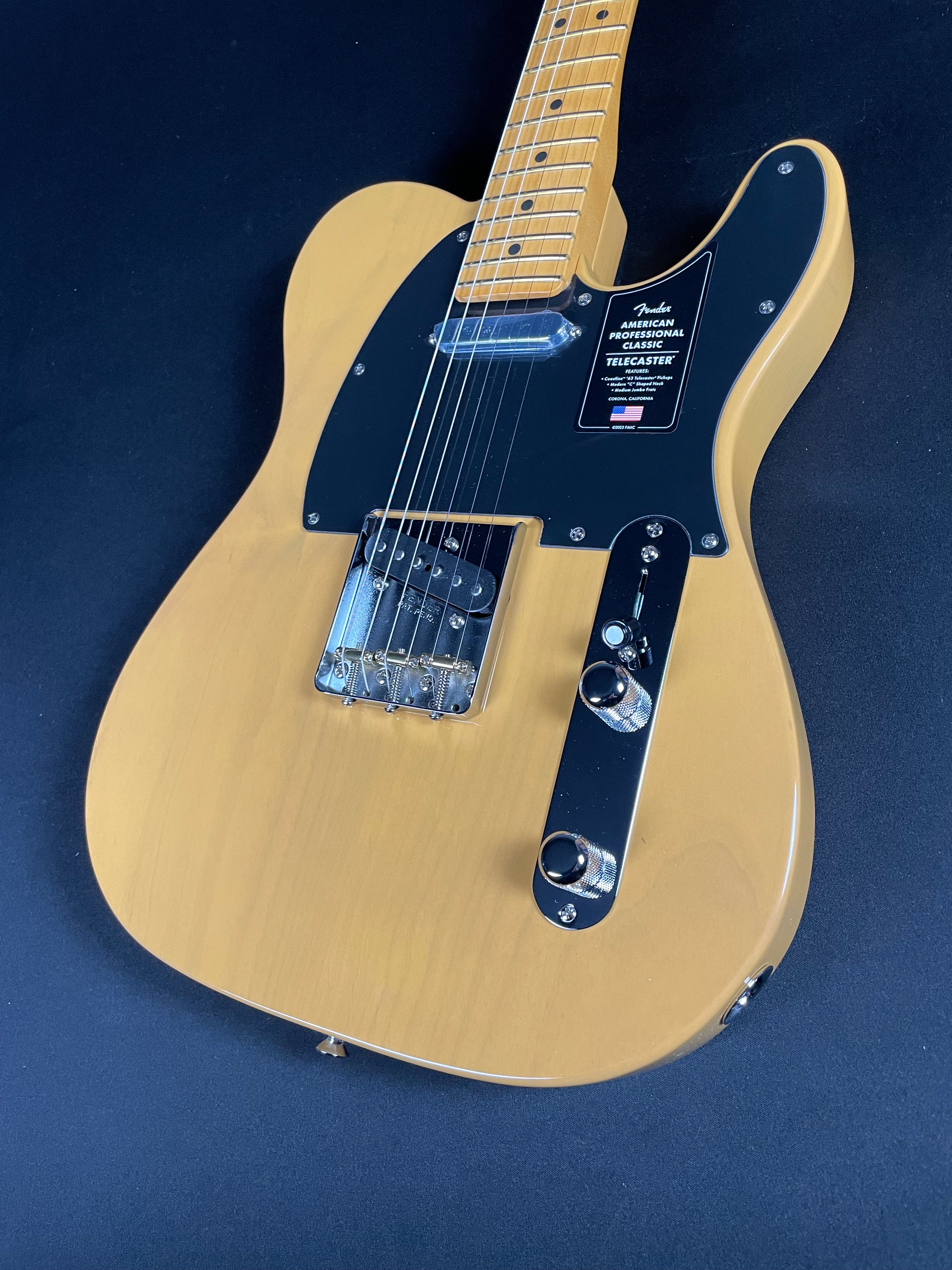 Fender American Professional Classic Telecaster - Butterscotch Blonde