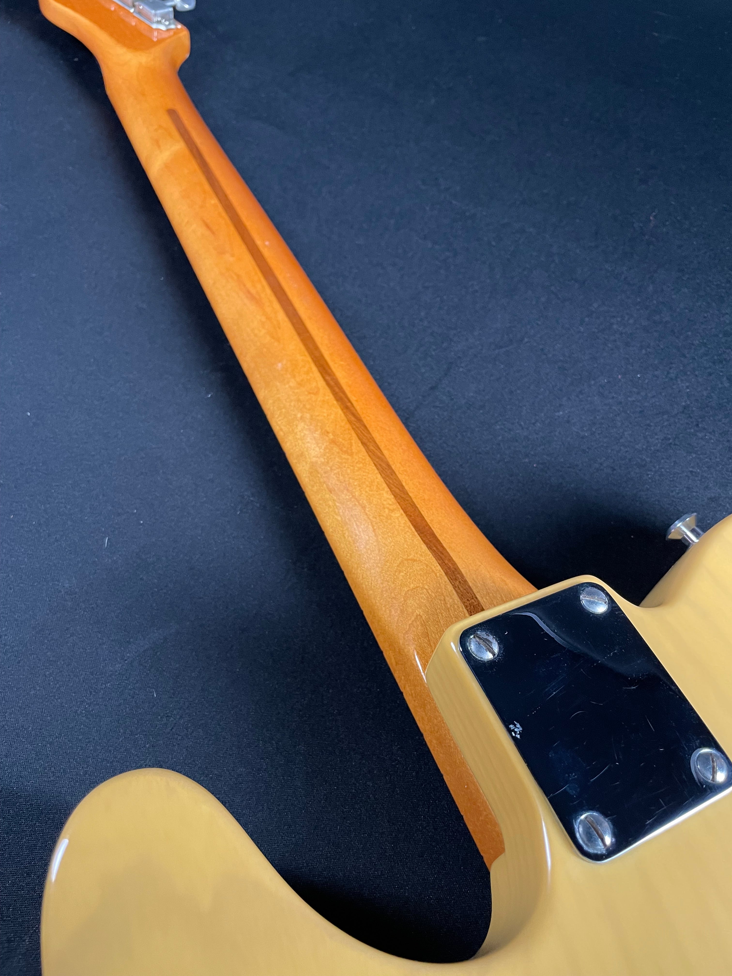 Fender '52 Telecaster 50th Anniversary - Butterscotch Blonde (1996) - Metronome Music Inc.