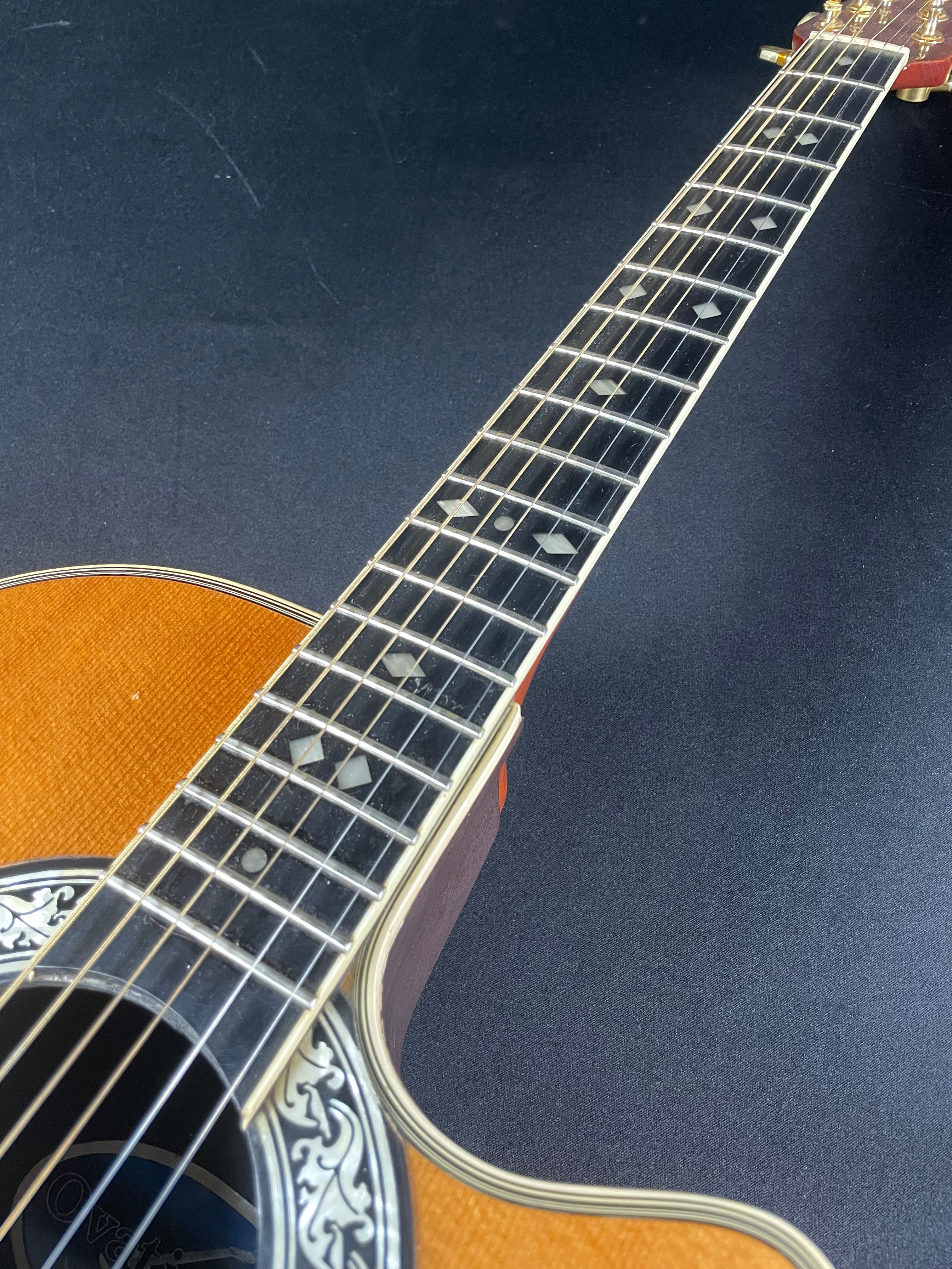 Ovation 1767 Legend - Natural (1980s)