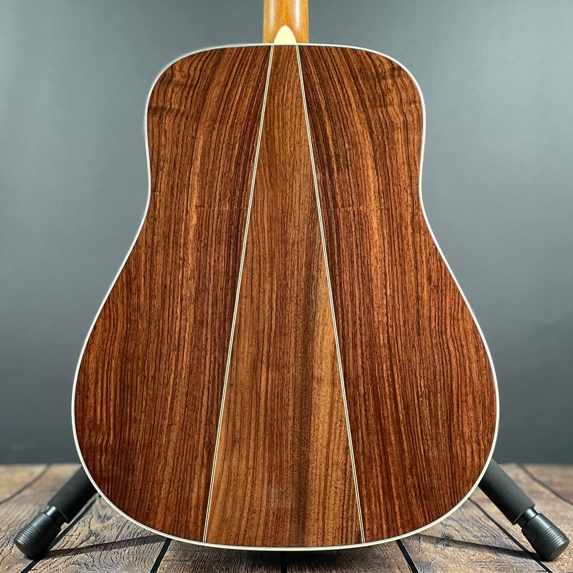 Martin D-35 Standard w/Hardshell Case - Natural (2025) - Metronome Music Inc.