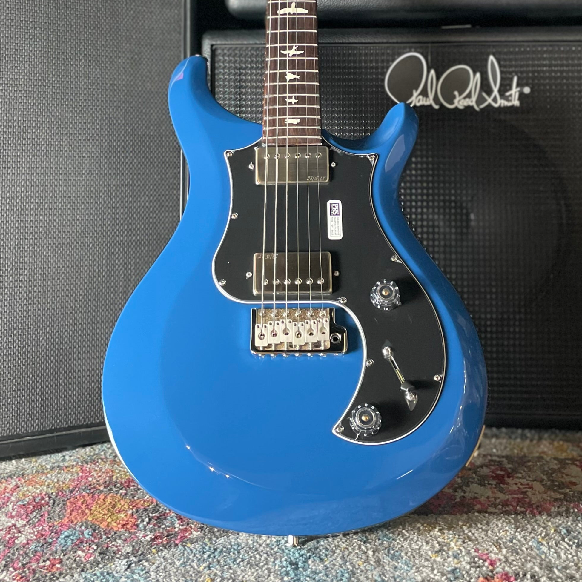 PRS S2 Standard 22 w/Gig Bag - Space Blue - Metronome Music Inc.