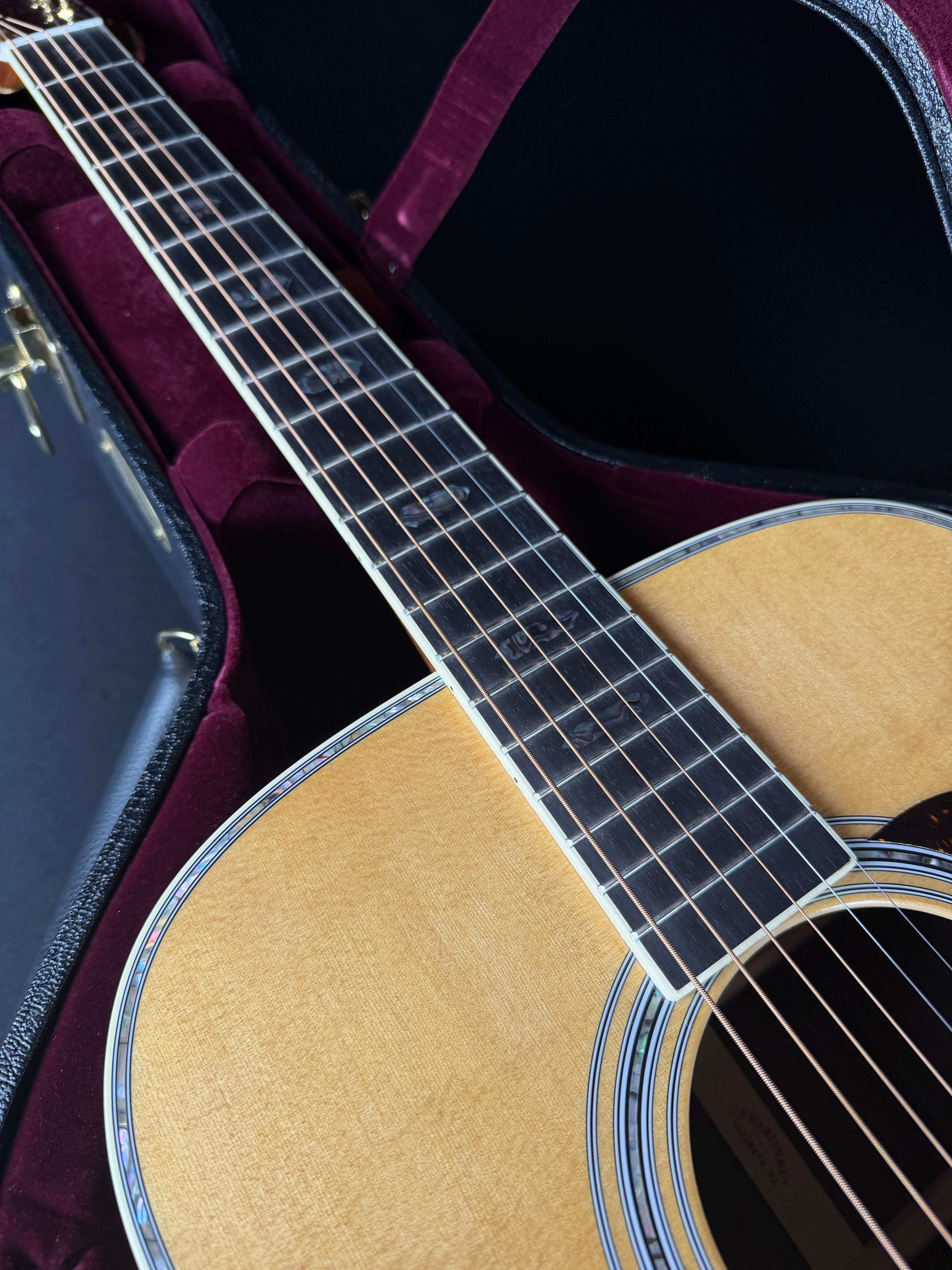 Martin D-41 Standard w/Hardshell Case - Natural (2025) - Metronome Music Inc.